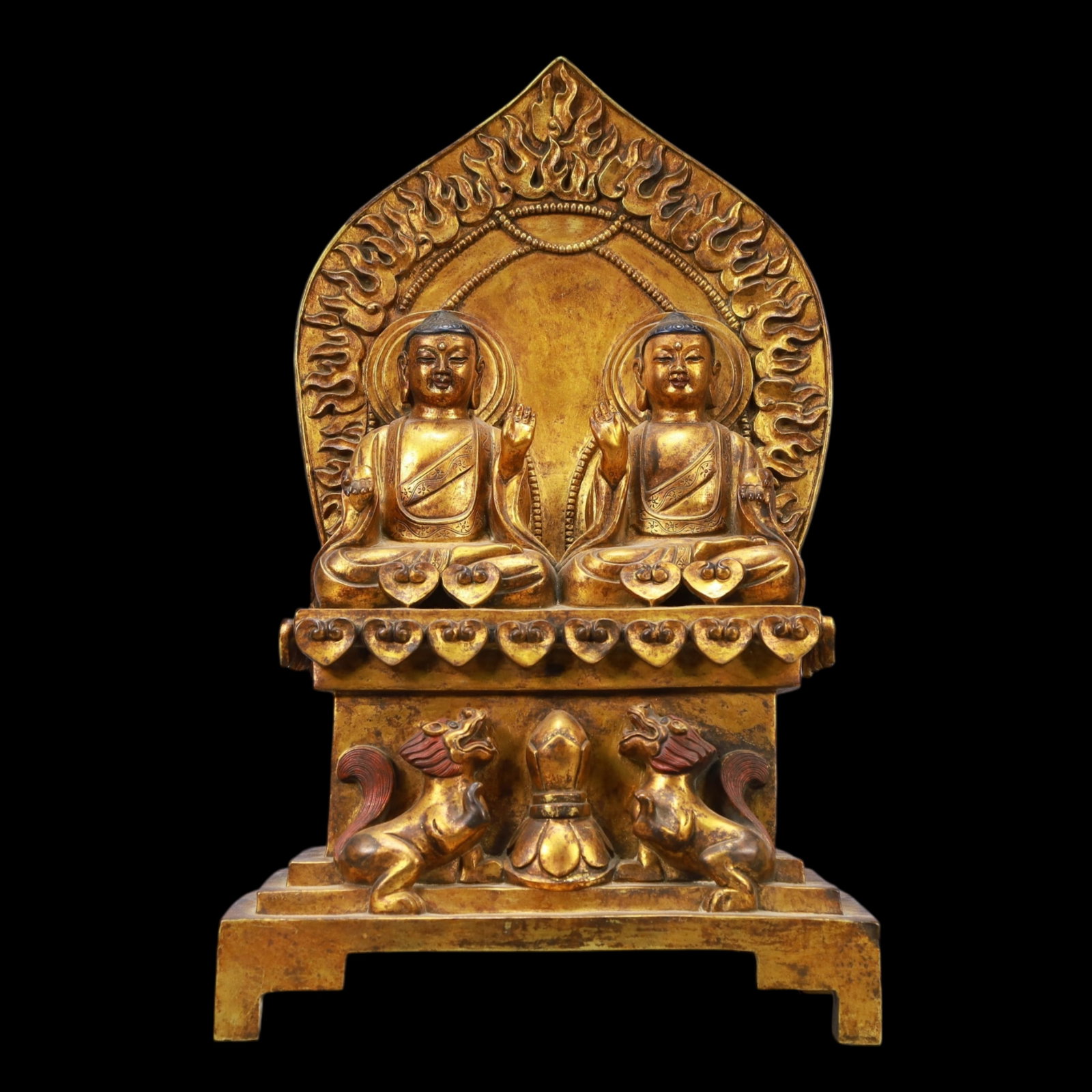 A Solemn Gilt Bronze Statue of Sakyamuni: A Solemn Gilt Bronze Statue of Sakyamuni,Ming Dynasty, China,Size:9.4inx7.3inx15.4inWeigh:12000g 铜鎏金释迦牟尼,中国明代