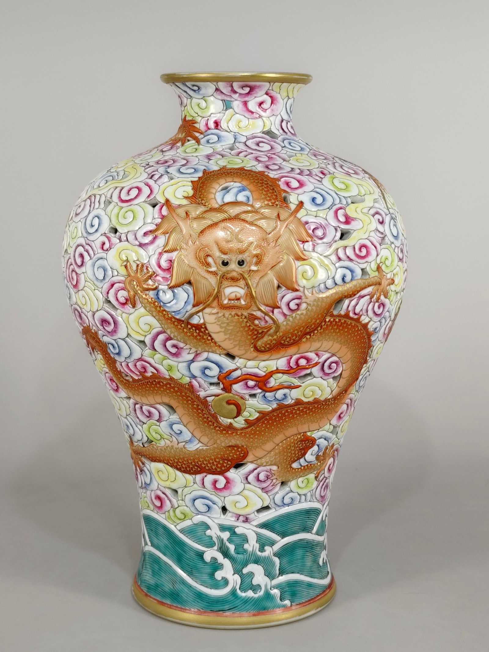 A Rare Famille-Rose Painted Gold Auspicious Cloud and Dragon Pattern Vase: A Rare Famille-Rose Painted Gold Auspicious Cloud and Dragon Pattern Vase,Qing Dynasty,China,Qianlong Six-character Mark,Size:12.2inx7.9in