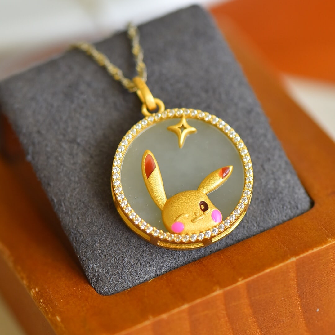An Exquisite Embroidery Kylin Pattern Civil Official Rank Badges: An Exquisite Sterling Silver-Gold Plated Inlaid White Jade Necklace,Inlaid Diamond,Size:20mmx20mm 纯银镀金镶白玉项链,嵌钻石