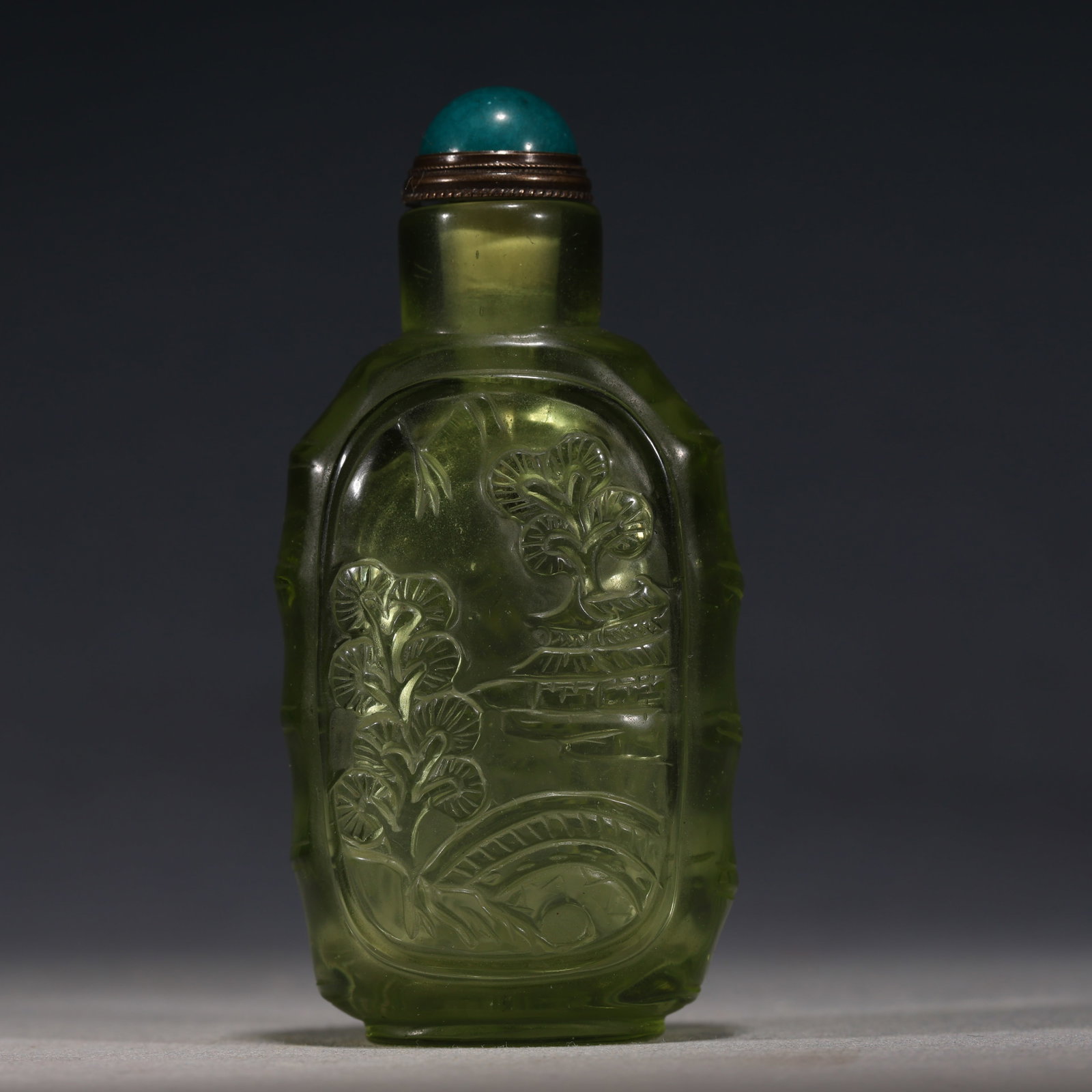 An Exquisite Crystal Auspicious Beast Pendant: An Exquisite Light Green Glass Bamboo Joint Landscape Pattern Snuff Bottle,Qing Dynasty, China,Qianlong Four-character Mark,Size:1.6in×1.2in×3.3in 浅绿色琉璃