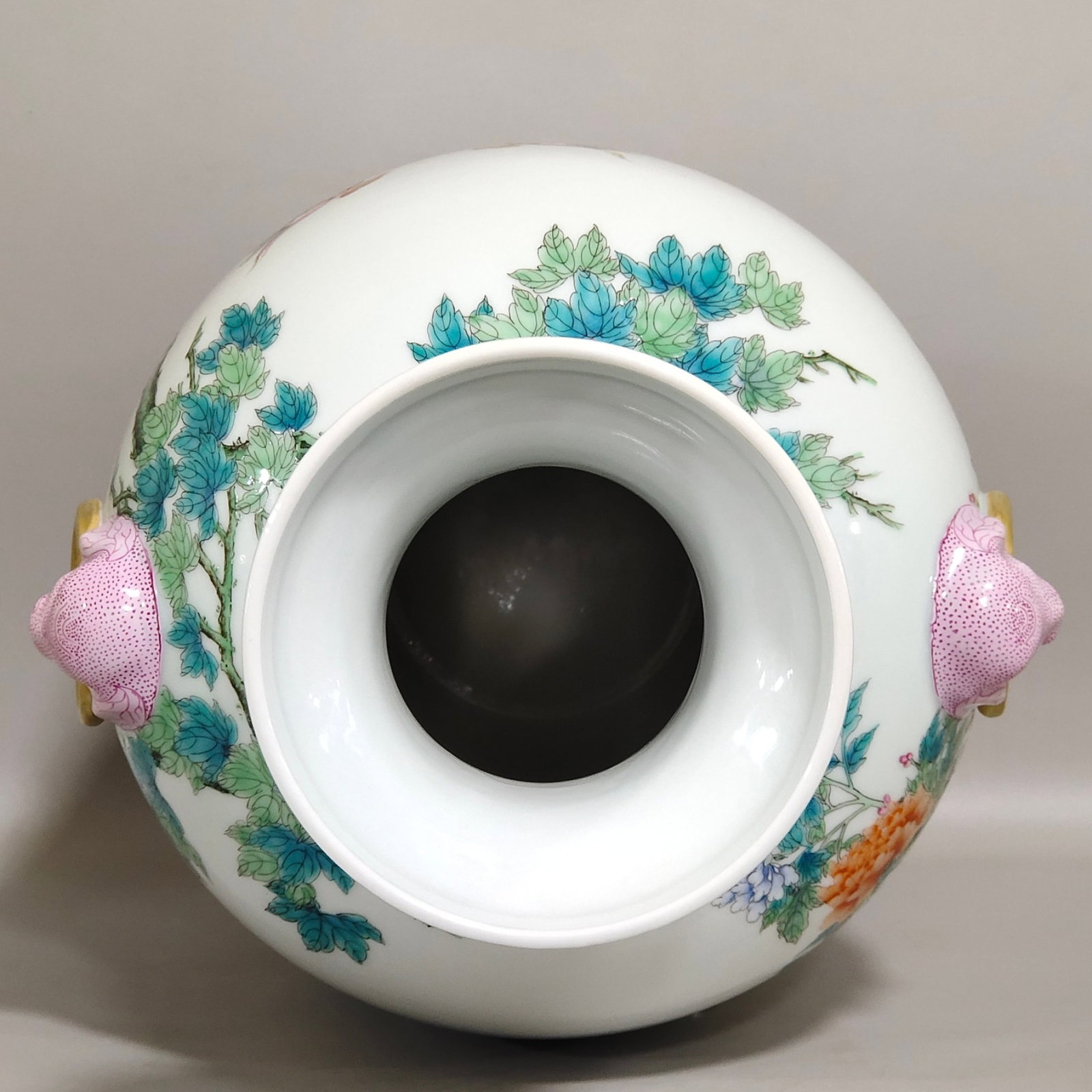 An Exquisite Agate Snuff Bottle - 6