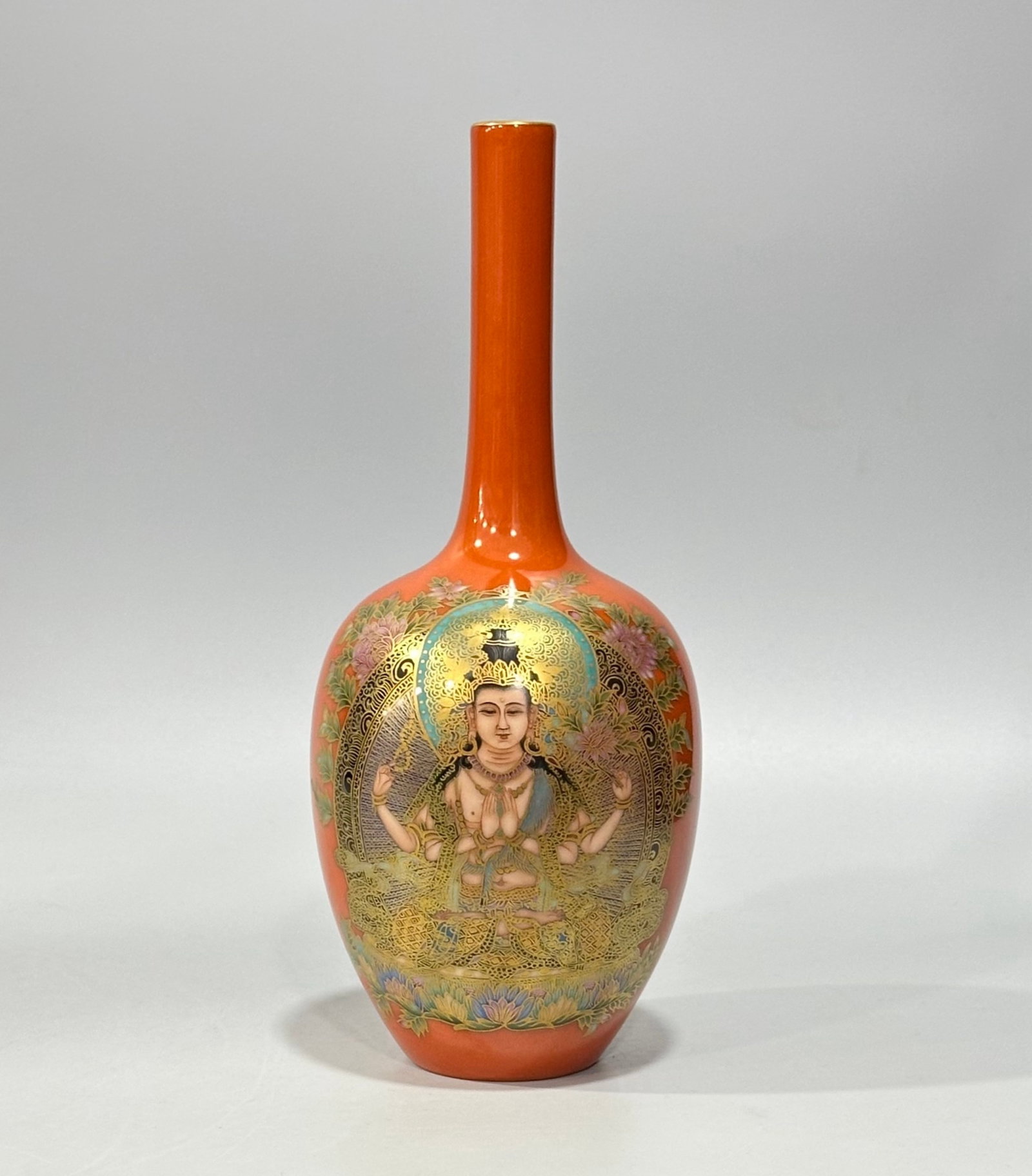 An Exquisite Blue and White Auspicious Cloud and Dragon Pattern Vase: An Exquisite Enamel Coral Red Glazed Buddha Statue Pattern Vase,with poem,Qing Dynasty,China,Yongzheng Six-character Mark,Size:8.5inx3.5in