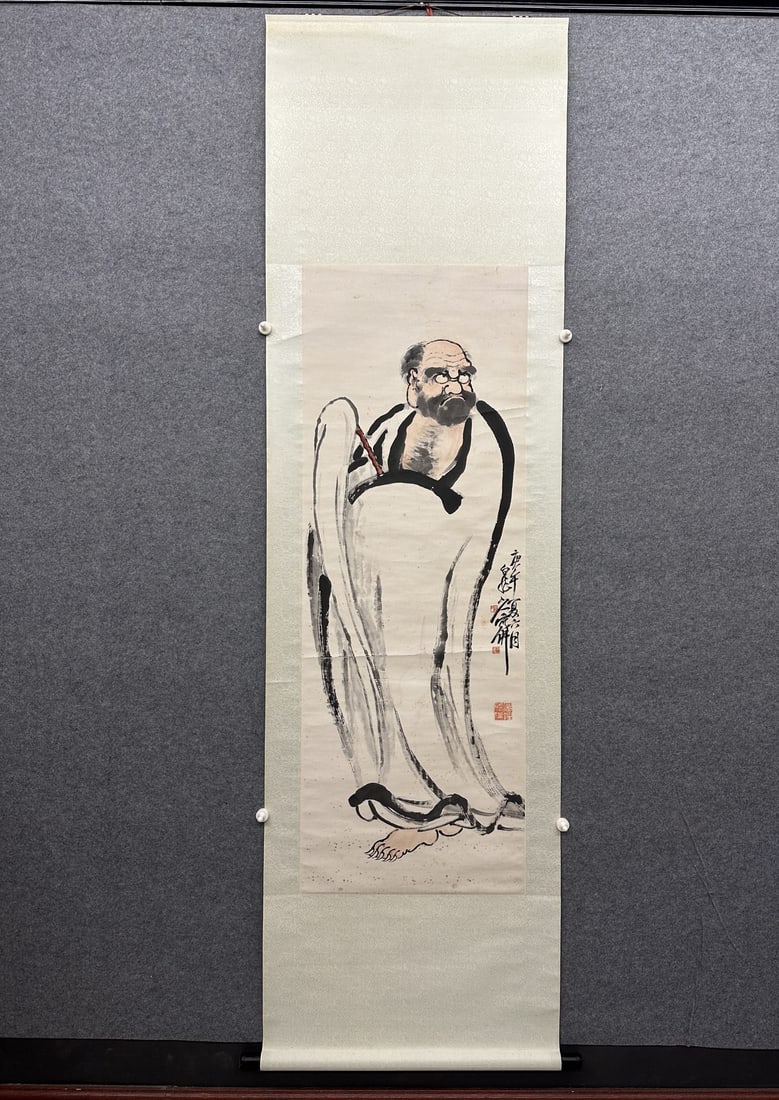 An Exquisite Bronze Beast-Ears Four Legs Censer,Qing Dynasty, China,With: A Chinese Vertical Scroll Ink Painting of Figure on Paper,Wang Zhen,Size:58.3inx20.9in 一幅中国水墨人物画立轴,王震