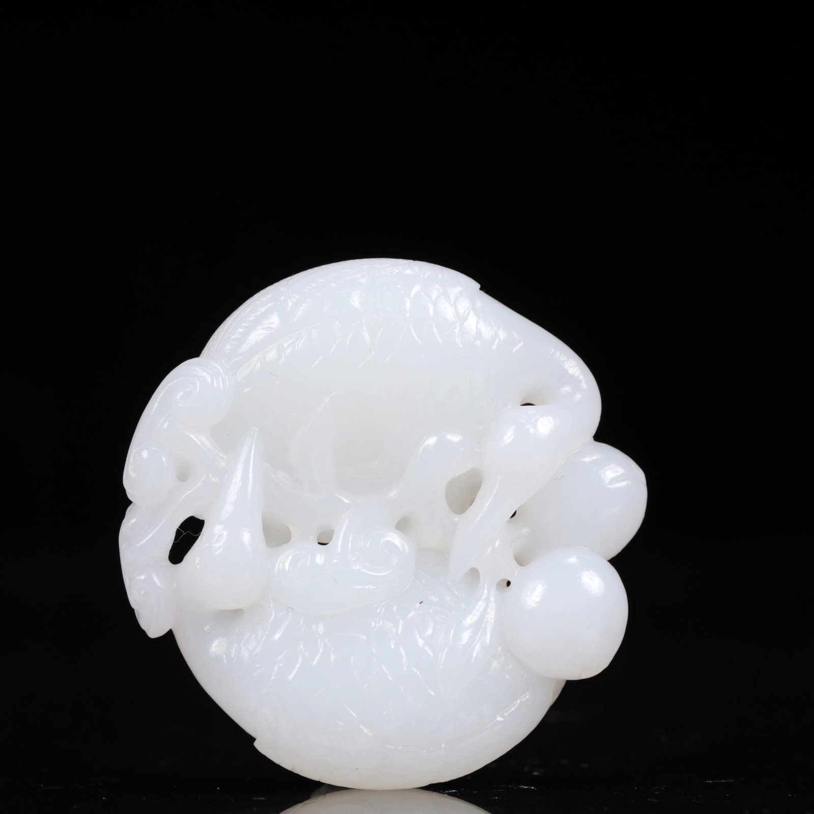 A Solemn Gilt Bronze Statue of Sakyamuni: An Exquisite White Jade Crane Pendant,Qing Dynasty, China,Size:2inx0.4inx2in,Weight:43g 白玉鹤挂件,中国清代