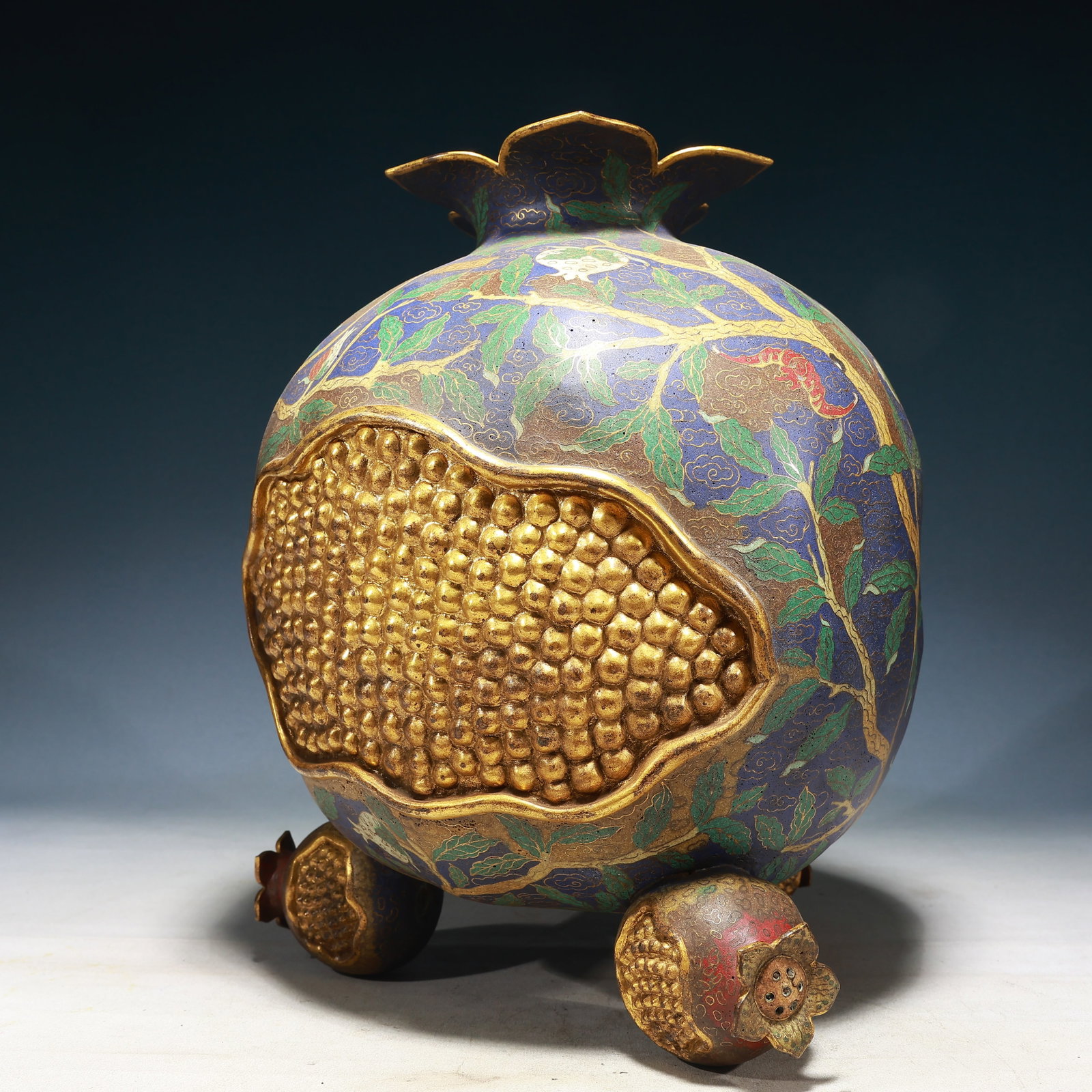 A Rare Gilt Silver Dragon Pattern Ewer - 4