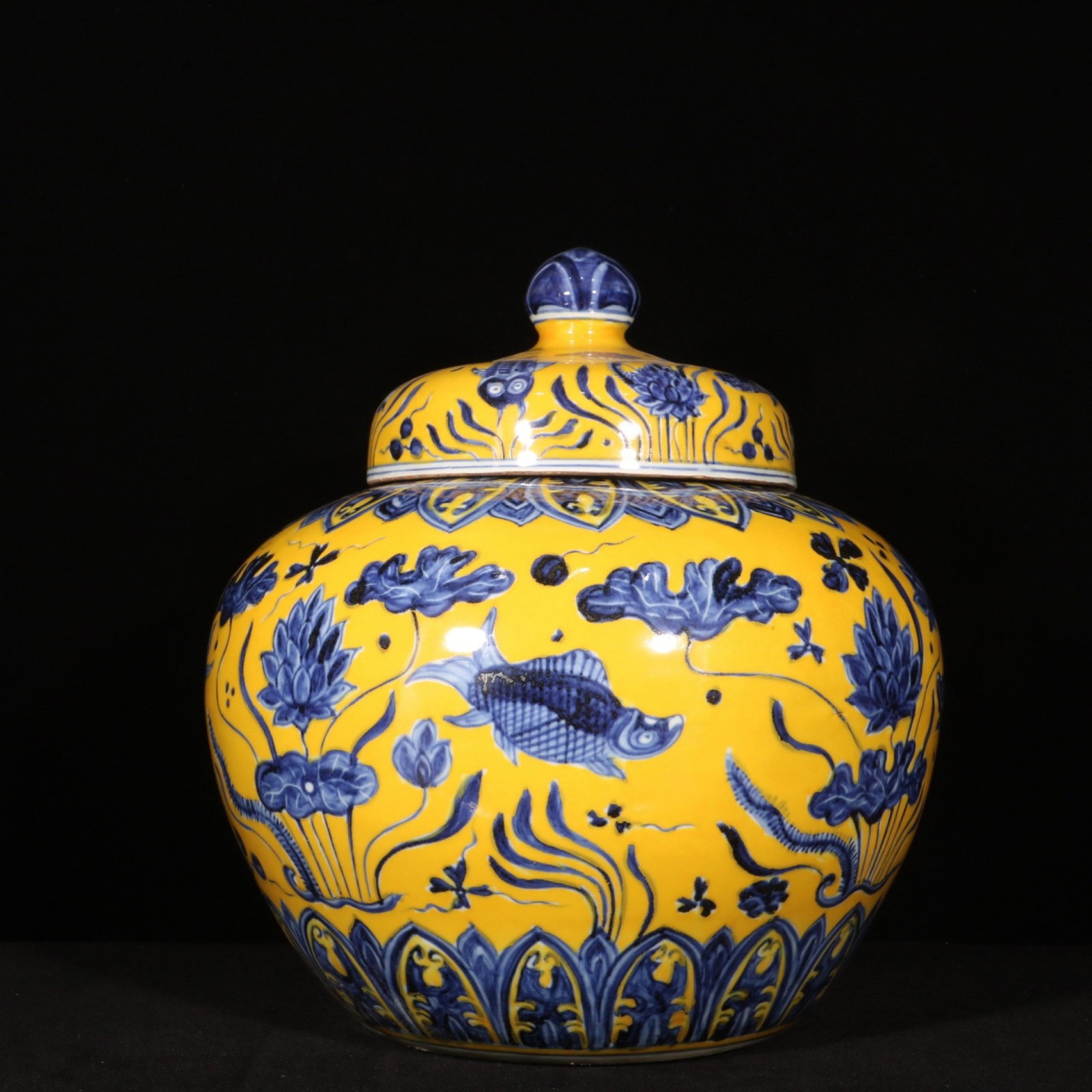 An Exquisite Agate Snuff Bottle - 6
