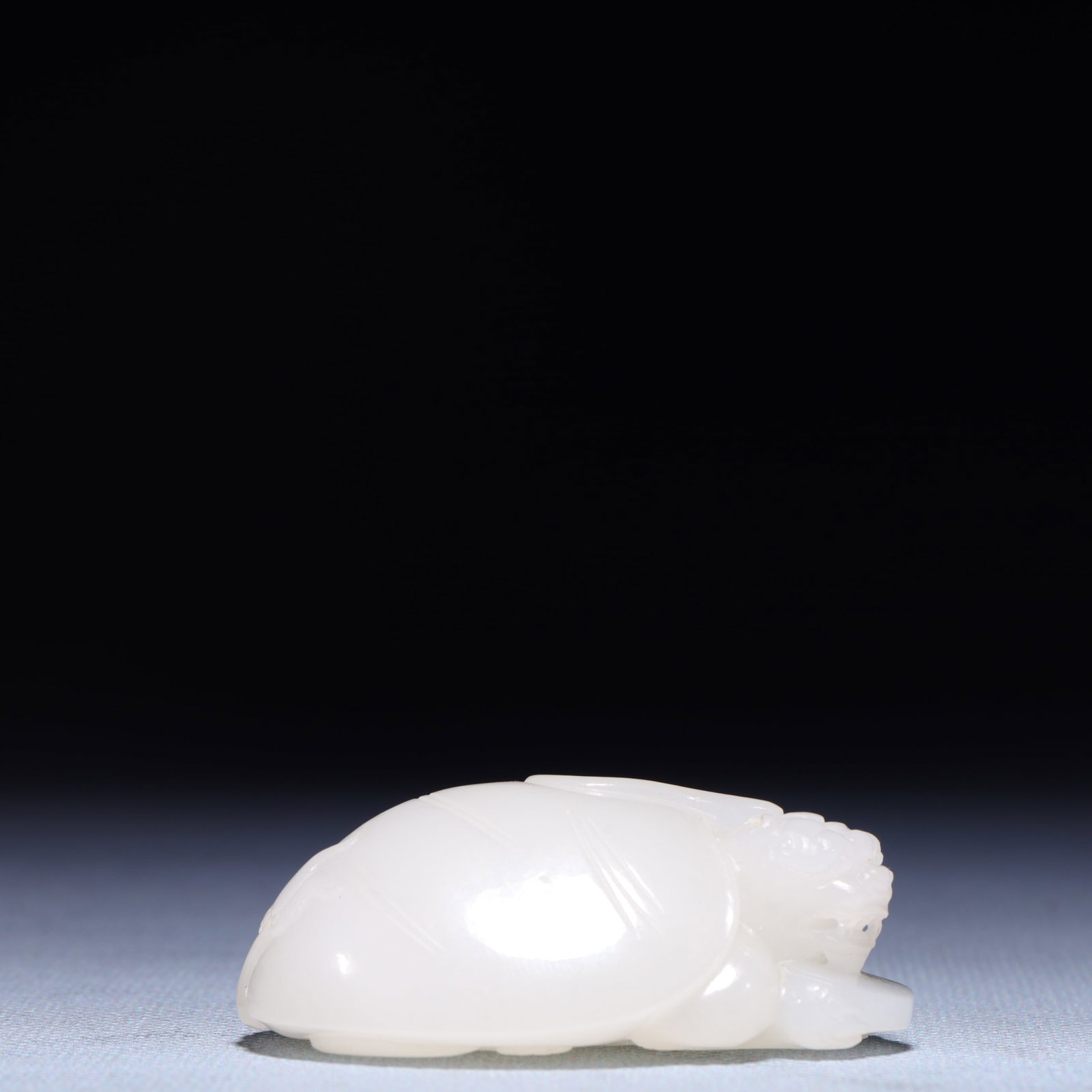 A Chinese Ink Painting of Landscape on Paper with Frame: An Exquisite White Jade Dragon Turtle Ornament,Qing Dynasty,China,Size:2.4inx16.5in,Weight:86.7g 白玉龙龟摆件,中国清代