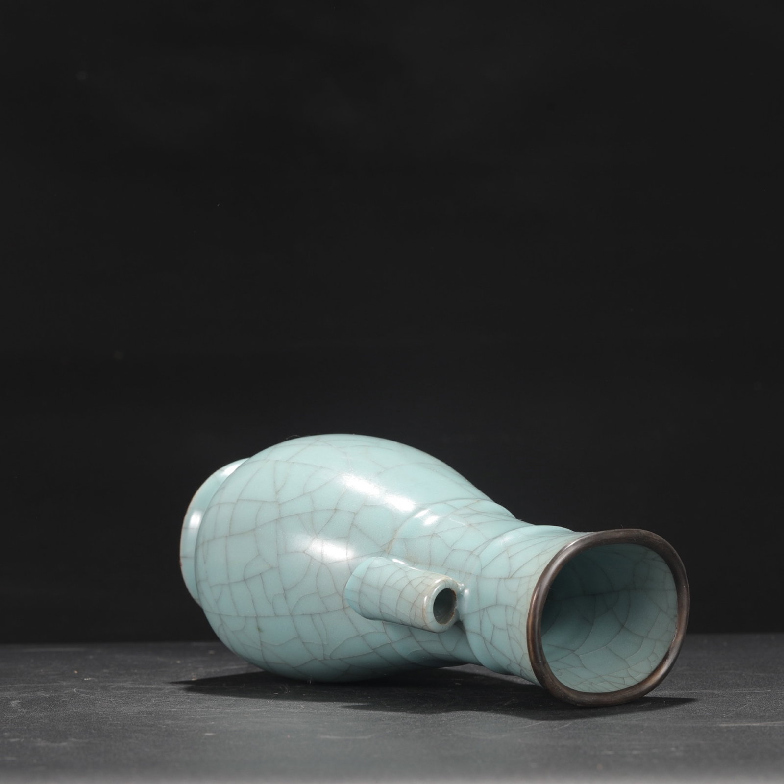 A Rare Doucai Lotus Pattern Vase - 6