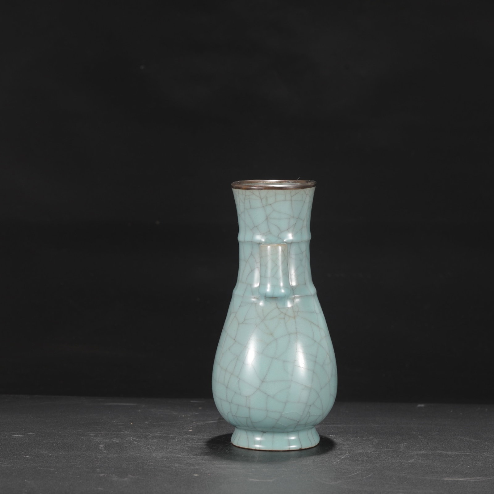 A Rare Doucai Lotus Pattern Vase - 7
