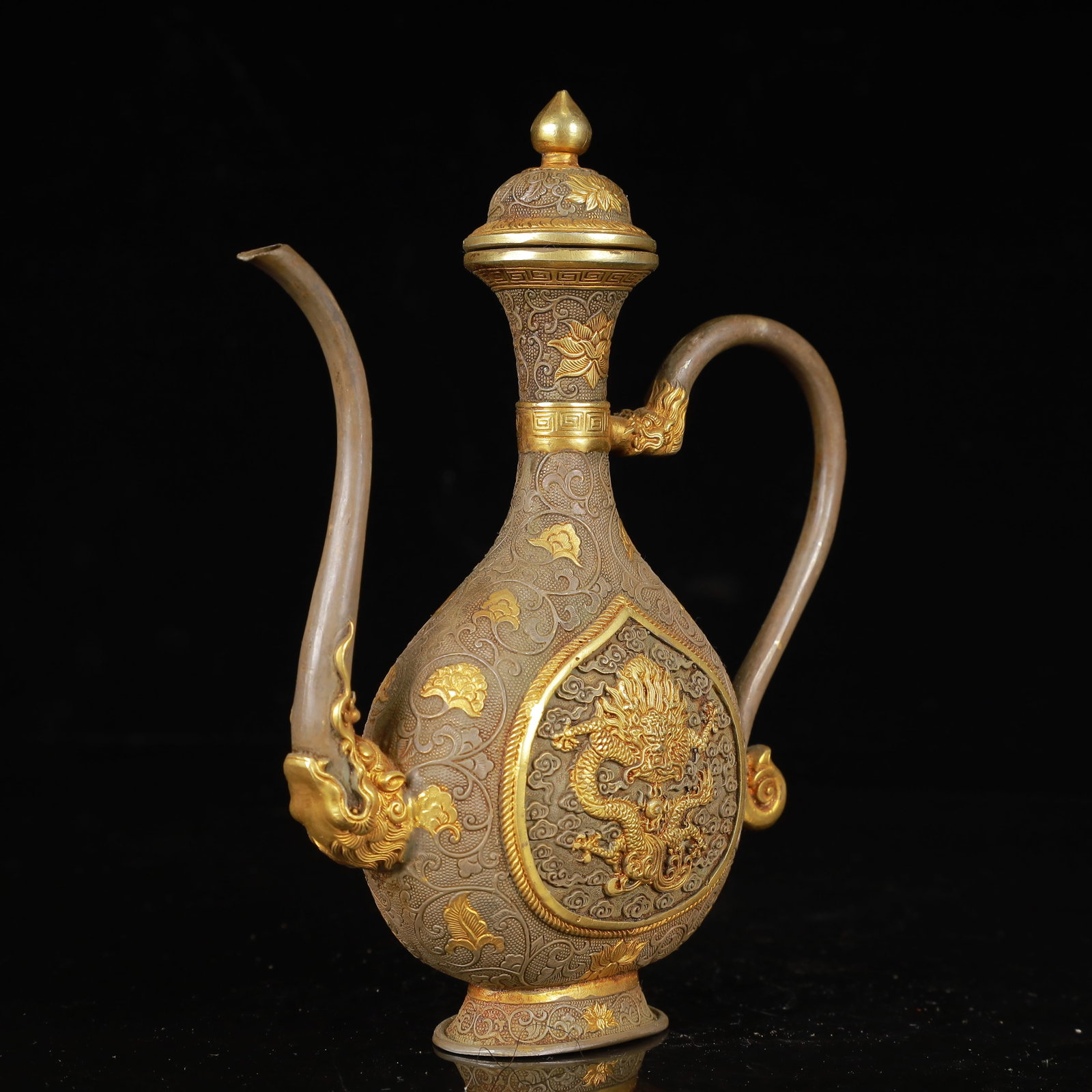An Exquisite Gilt Silver Dragon Pattern Ewer - 7