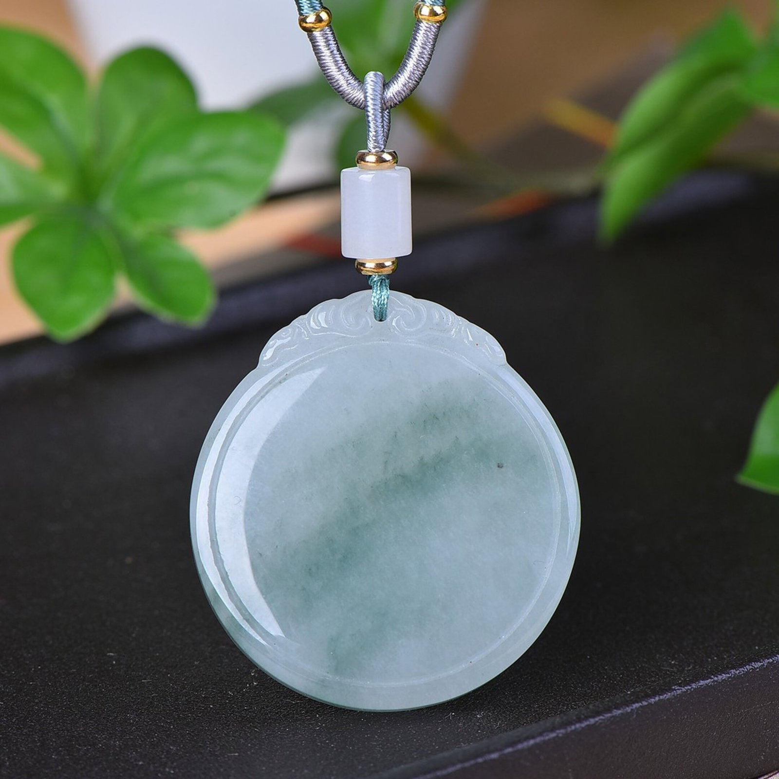 A Chinese Hand Scroll Ink Painting of Character and Story on Silk: An Exquisite Jadeite Pendant,Size:45mmx48mm 翡翠挂件