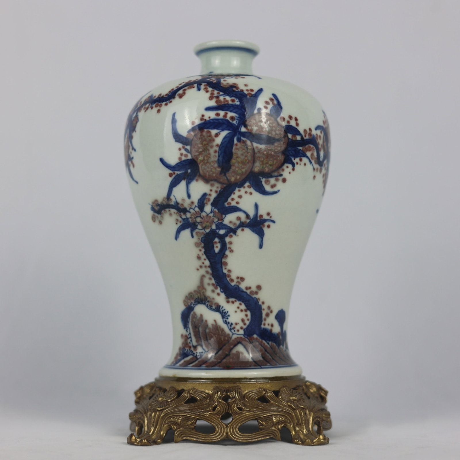 An Exquisite Greenish Jade Bracelets: An Exquisite Blue and White Underglaze-Red Inlaid Bronze Bats and Peach Pattern Vase,Qing Dynasty,China,Size:8.5inx4.3in 青花釉里红镶铜福寿纹