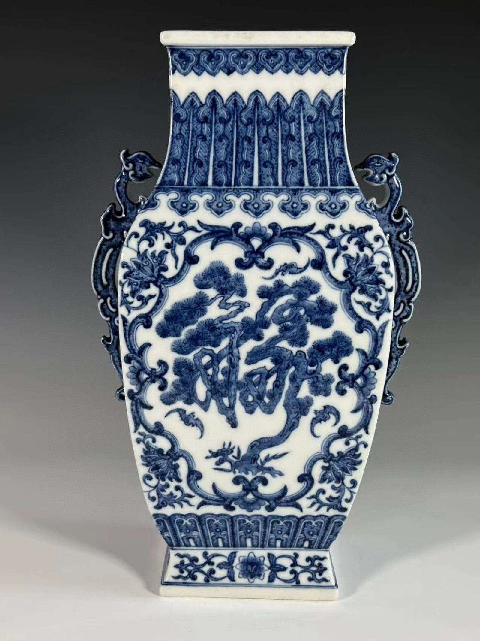 A Rare Gilt Bronze Pagoda: A Huge Blue and White Bats and Peach Pattern Double-Ears Vase,Qing Dynasty,China,Qianlong Six-character Mark,Size:15.6inx5.1in 青花福寿纹双耳瓶,中