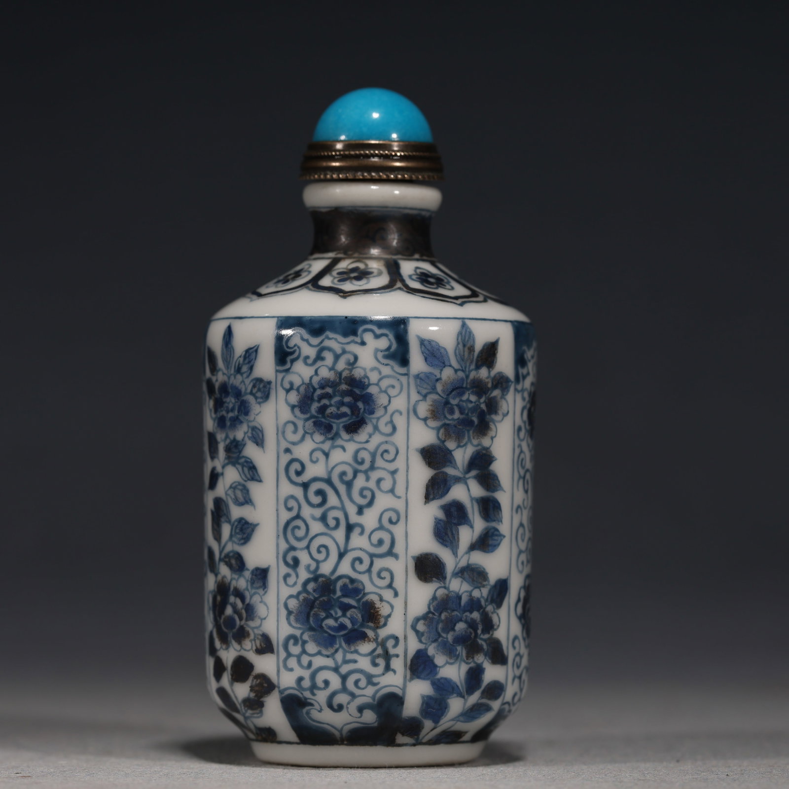 An Exquisite White Jade Tiger Pattern Pendant - 3