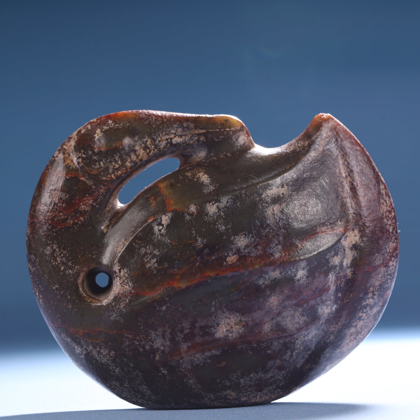 An Exquisite Blue and White Auspicious Cloud and Dragon Pattern Double-Ears Jar with Cover: An Archaic Hongshan Culture Yellow Jade Pendant,Ancient Time,China,Size:4.9inx3.8inx1.7in,Weight:669.1g