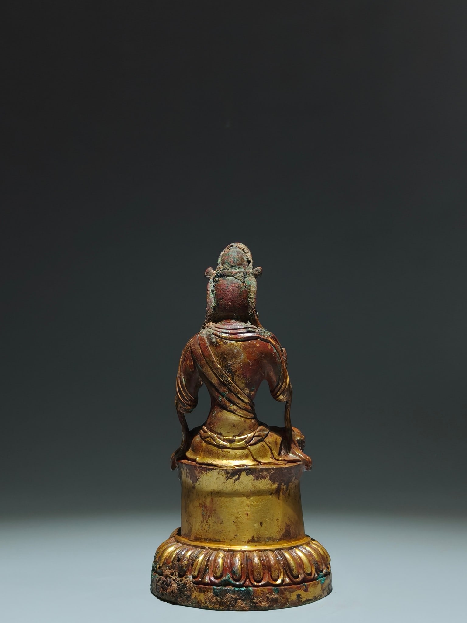 A Huge White Jade Flower Pattern Bottle,With Base - 6