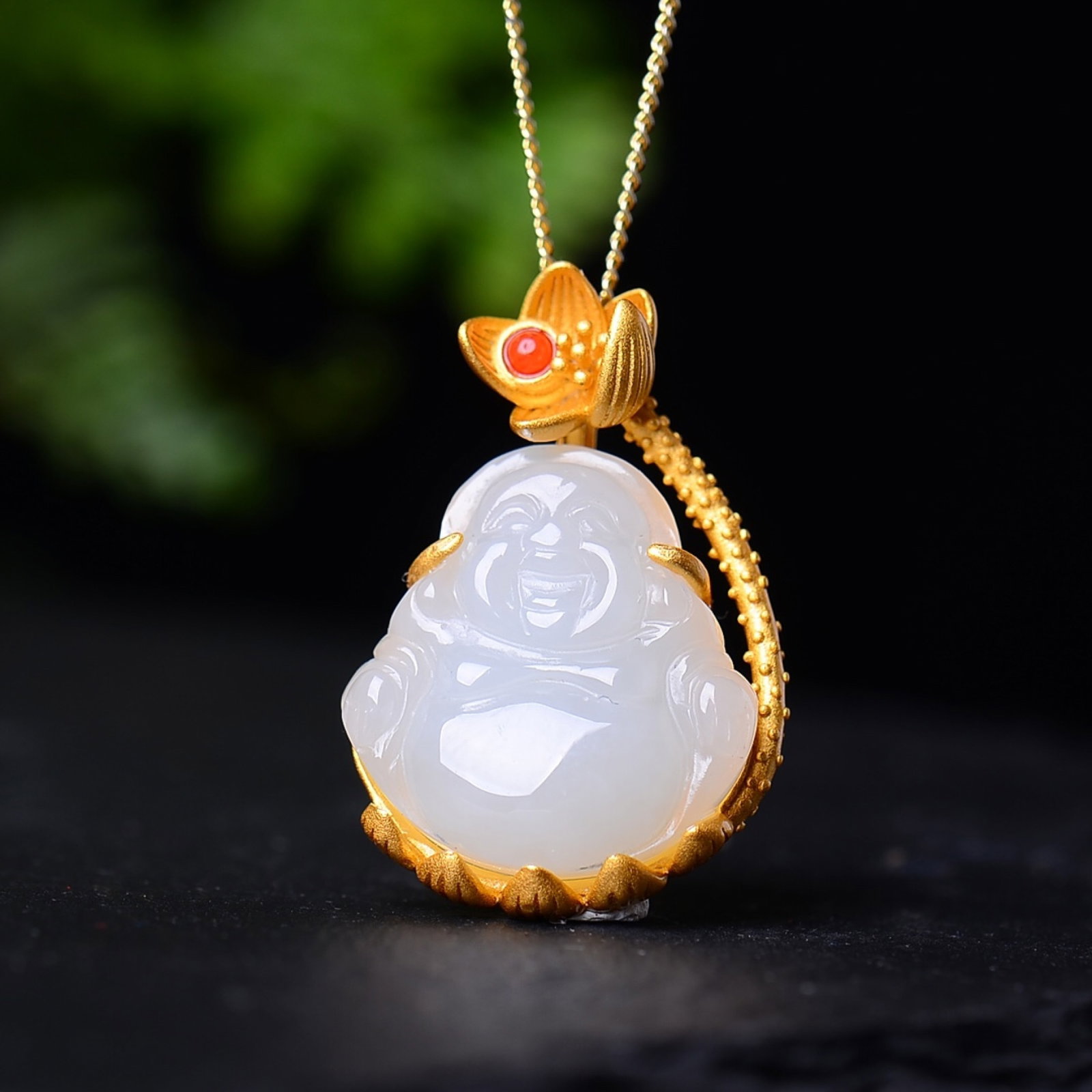 An Exquisite Sterling Silver-Gold Plated Inlaid White Jade Pendant