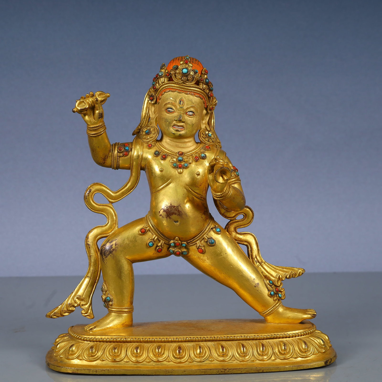 A Solemn Gilt Bronze Statue of Vajra,Inlaid Gems and Turquoise: A Solemn Gilt Bronze Statue of Vajra,Inlaid Gems and Turquoise,Qing Dynasty, China,Size:8.7inx3.1inx9.1in,Weight:2350g 铜鎏金金刚像,嵌宝石绿