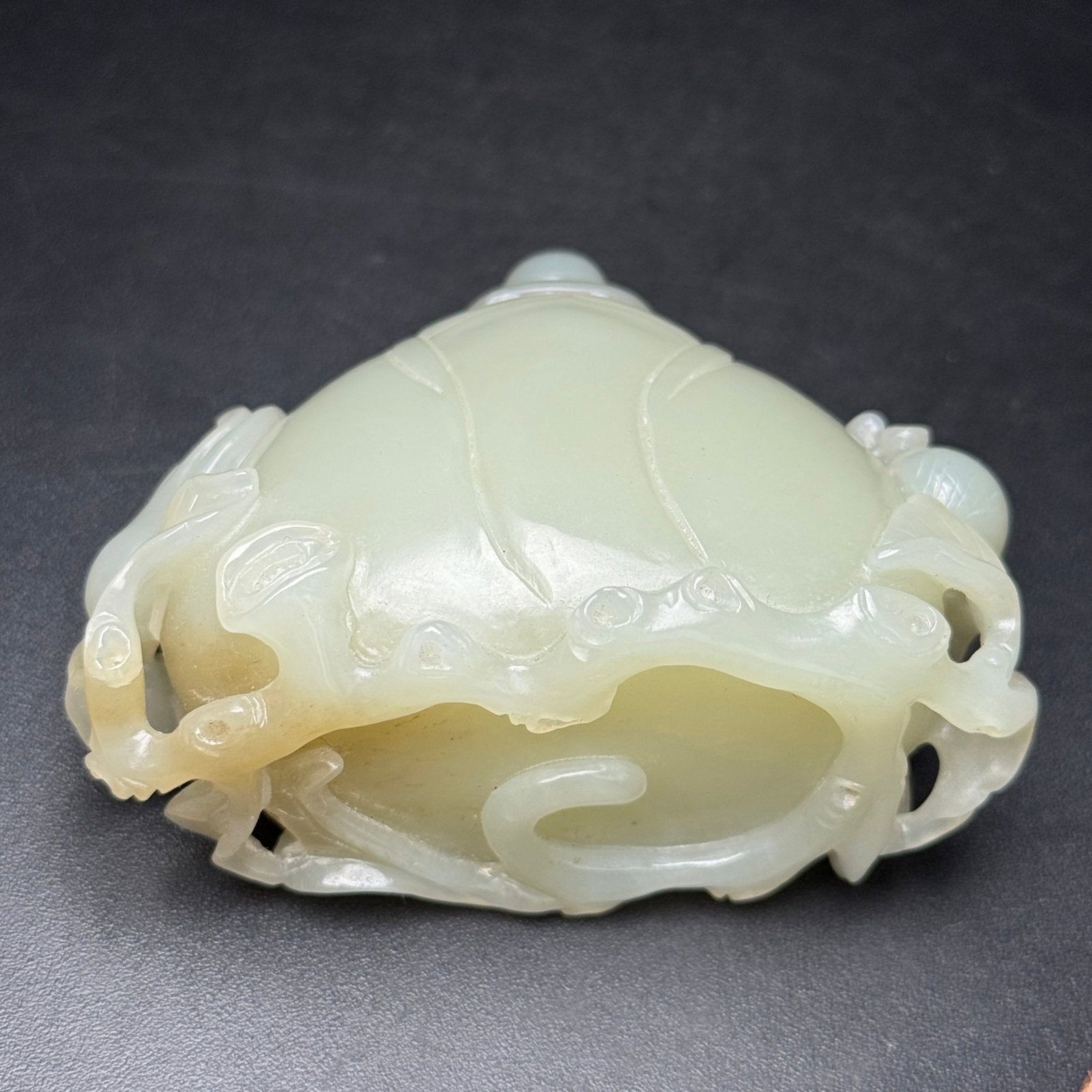 An Exquisite White Jade Pot - 5