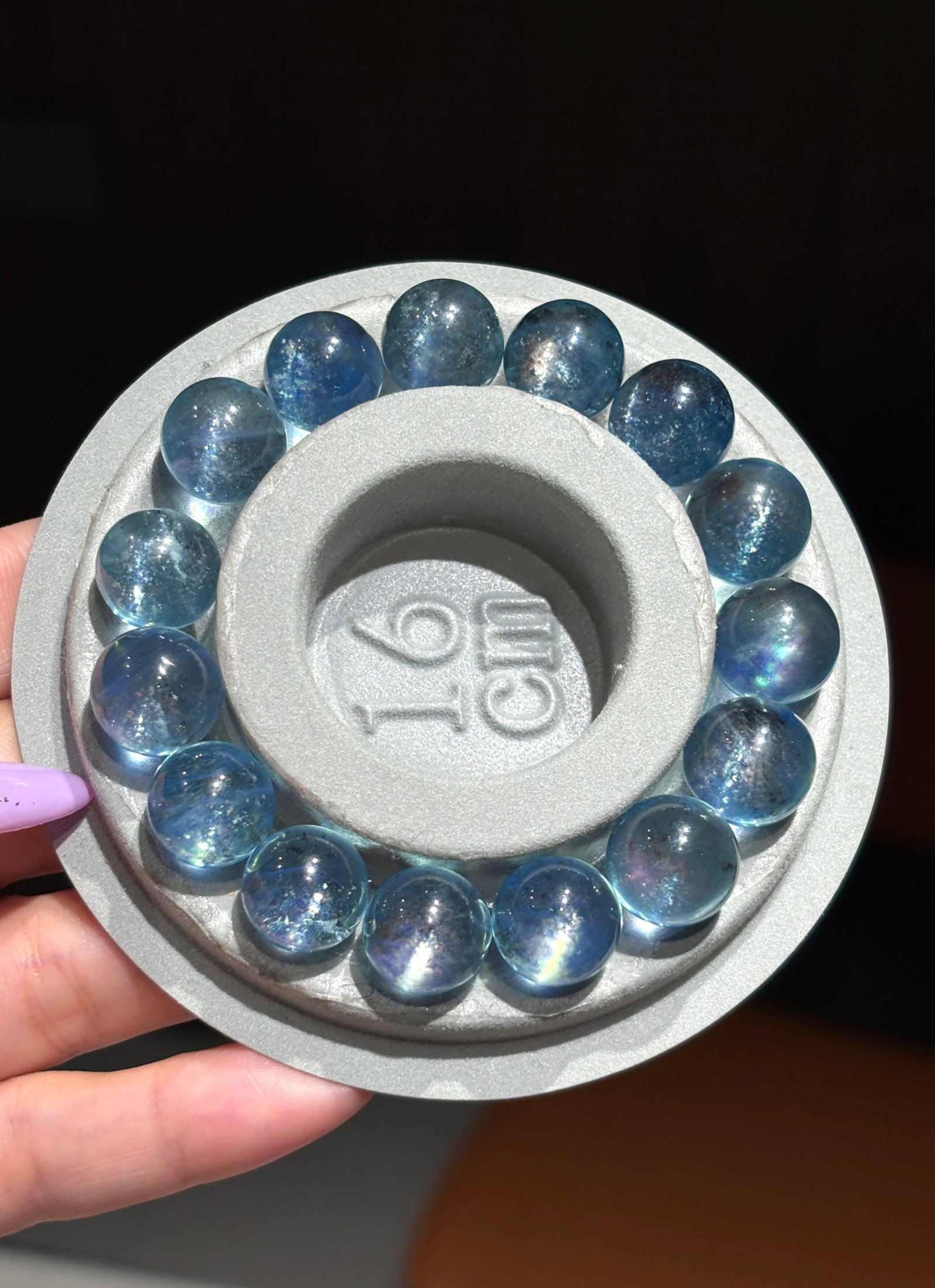 An Exquisite Aquamarine Bracelet: An Exquisite Aquamarine Bracelet,Size:0.5in,Weight:47g 海蓝宝手串