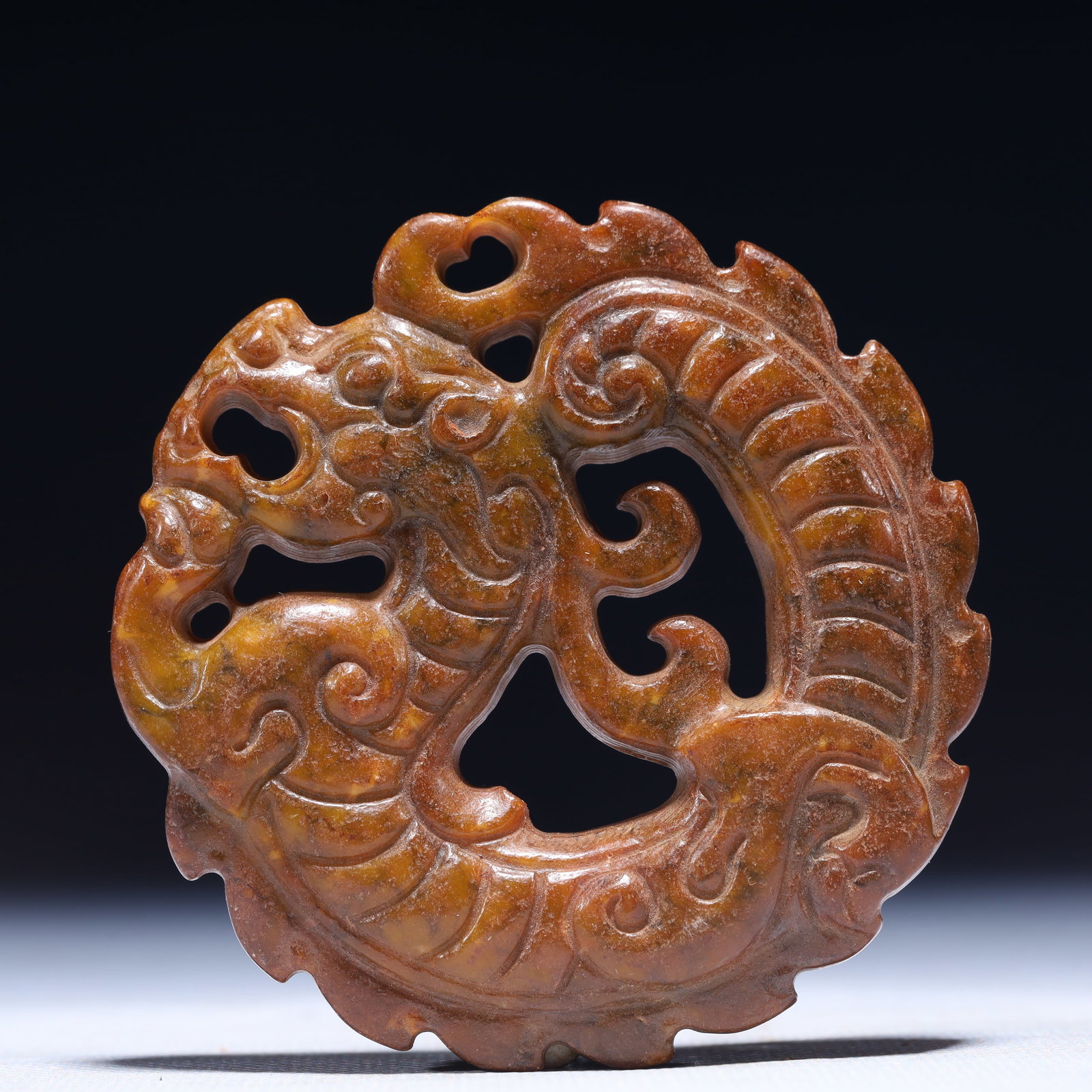 An Exquisite Archaic Jade Dragon Pattern Pendant: An Exquisite Archaic Jade Dragon Pattern Pendant,Ancient Time,China,Size:0.2inx3.1in,Weight:80g 高古玉龙纹挂件,中国远古时期