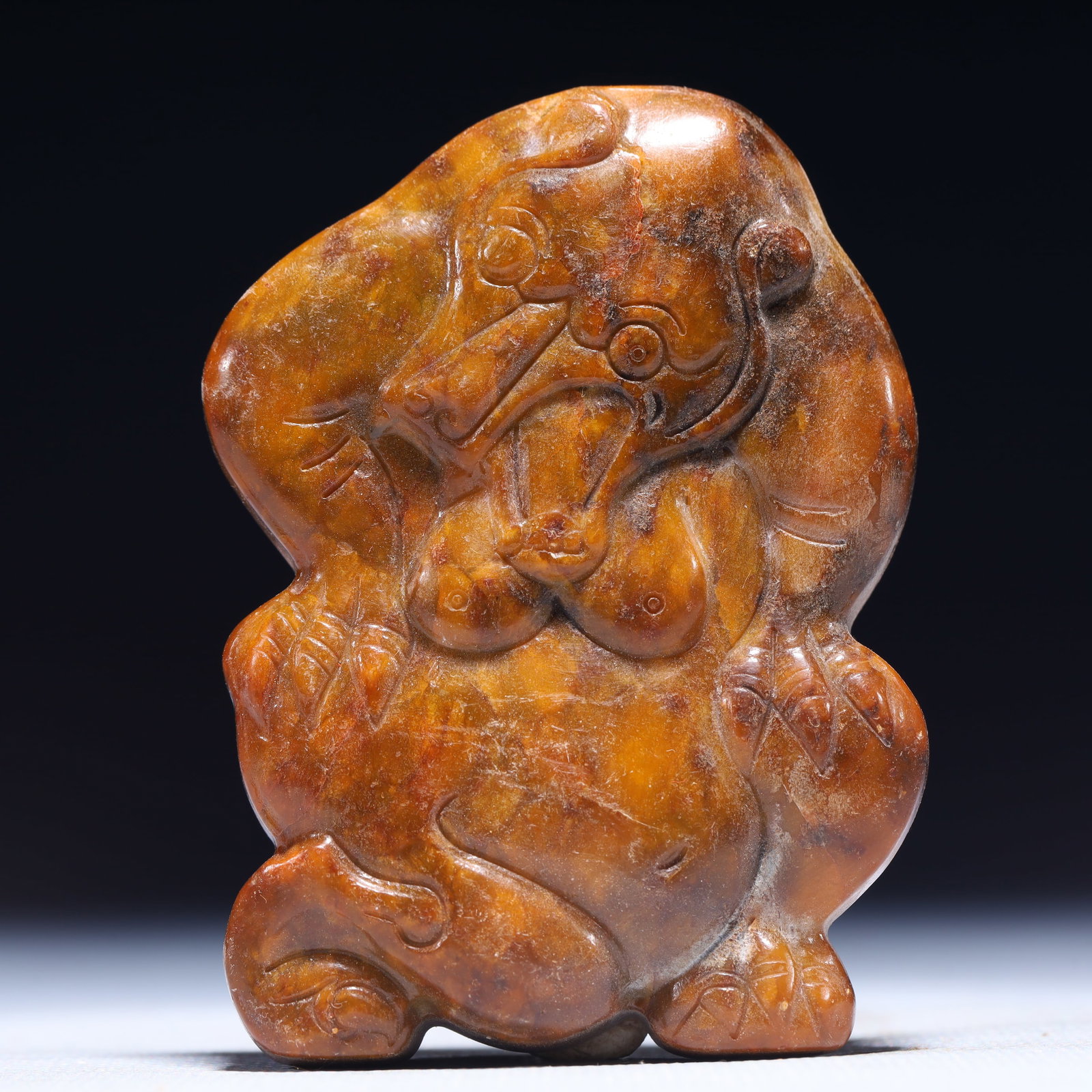 An Exquisite Archaic Jade Bear Ornament: An Exquisite Archaic Jade Bear Ornament,Ancient Time,China,Size:2.2inx0.4inx3in,Weight:112g 高古玉熊摆件,中国远古时期