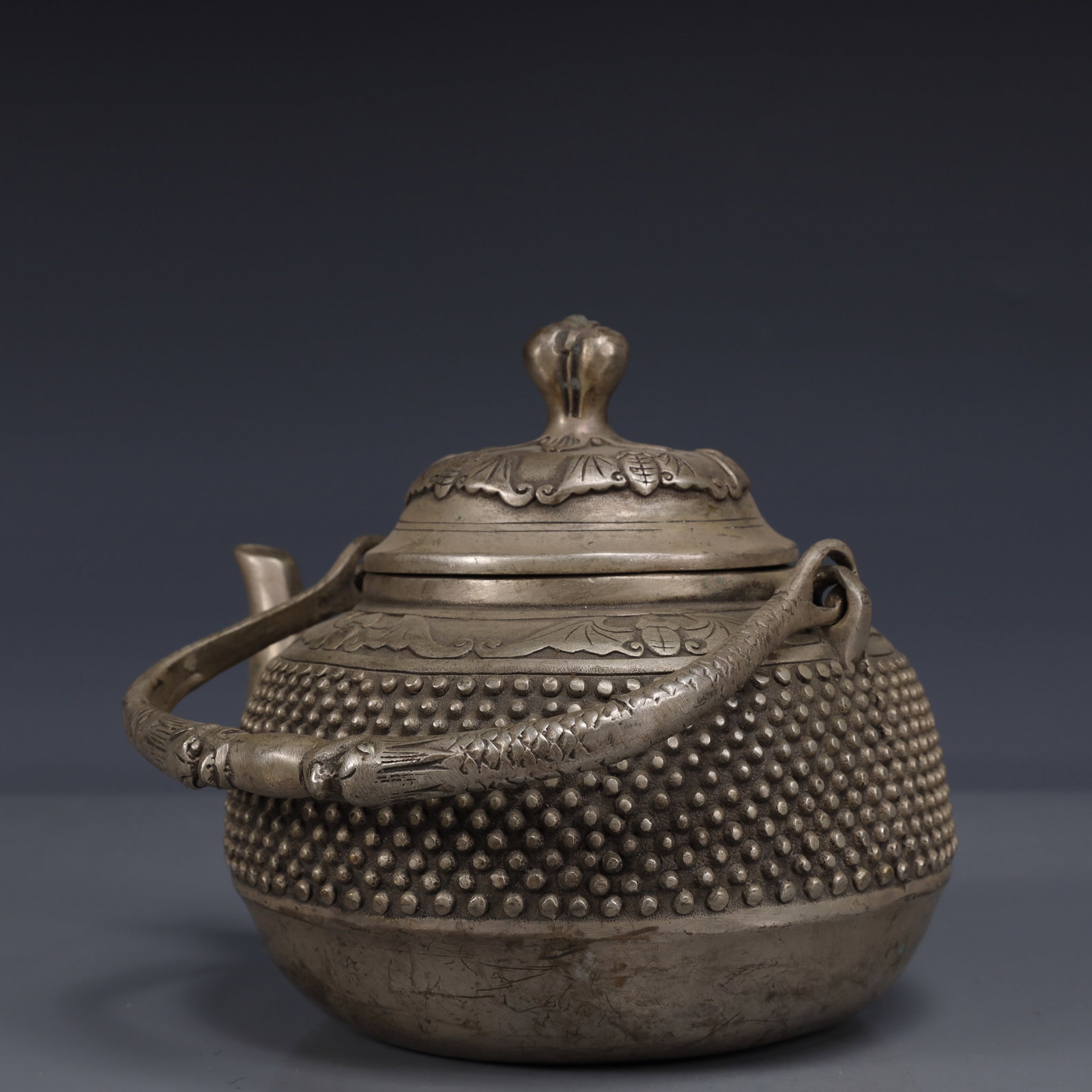 An Exquisite Silver-Plated Bronze Bats Pattern Ewer - 10