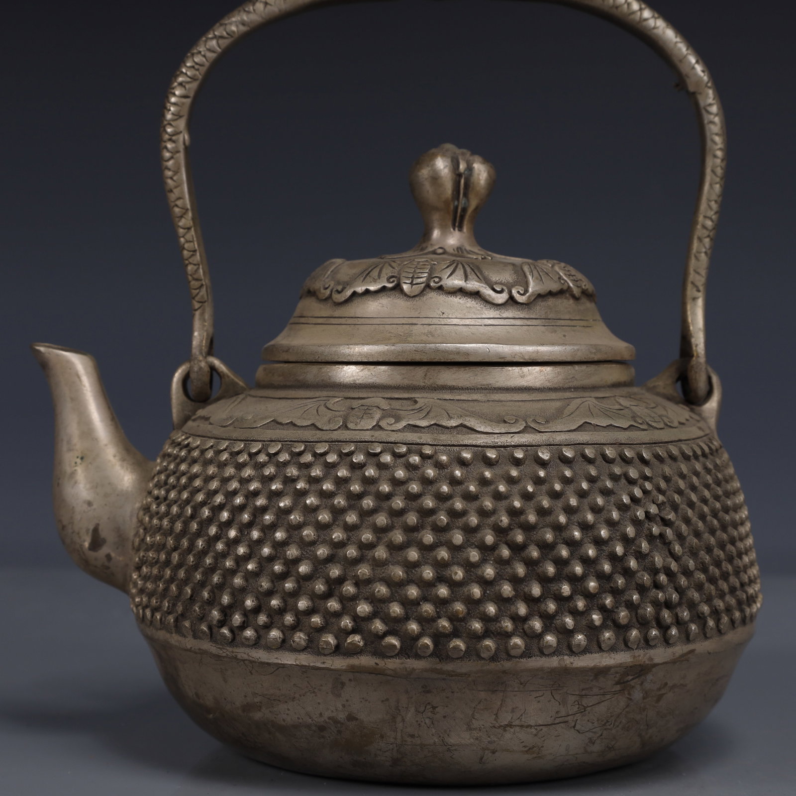 An Exquisite Silver-Plated Bronze Bats Pattern Ewer - 3