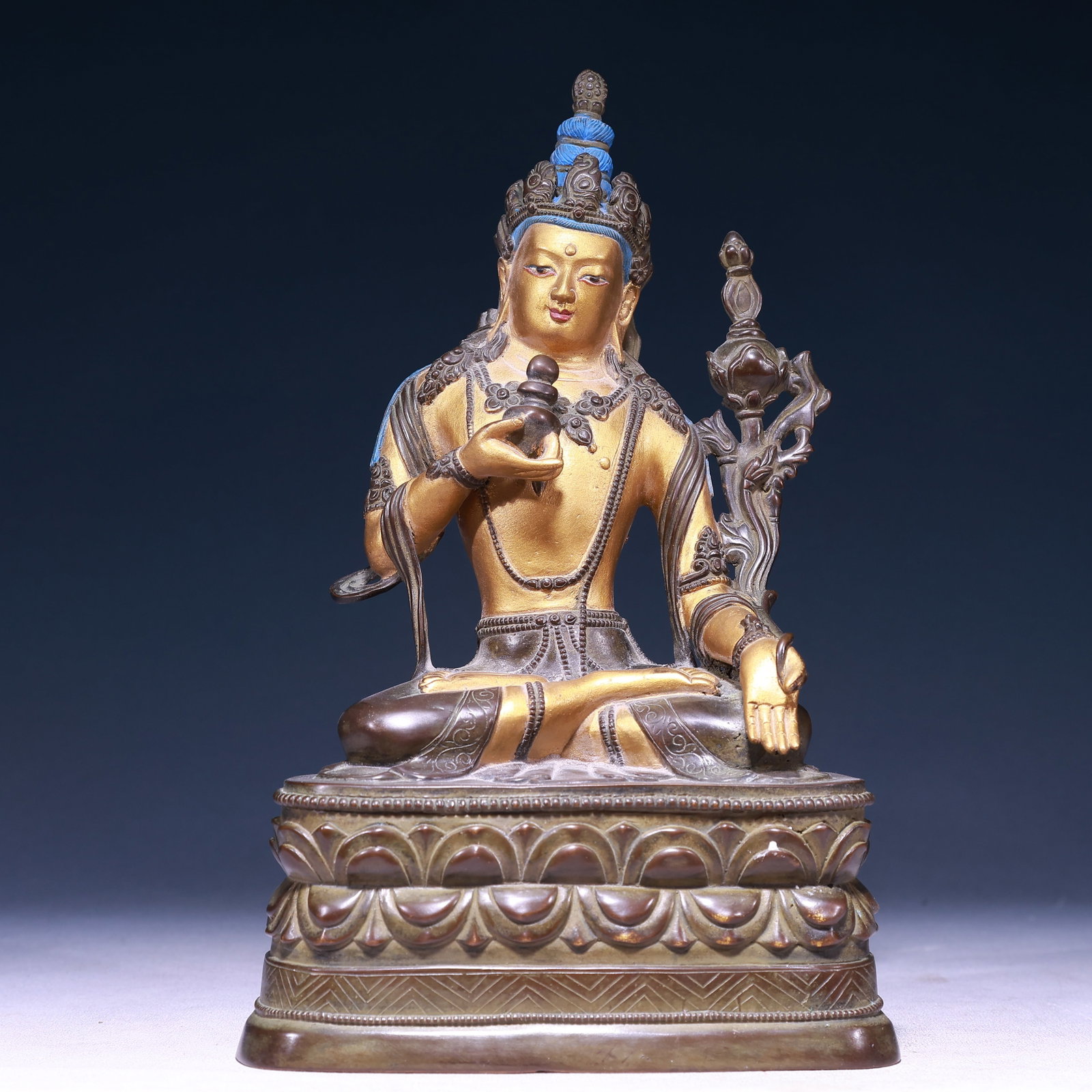 A Solemn Gilt Bronze Buddha Statue (1 of 7)