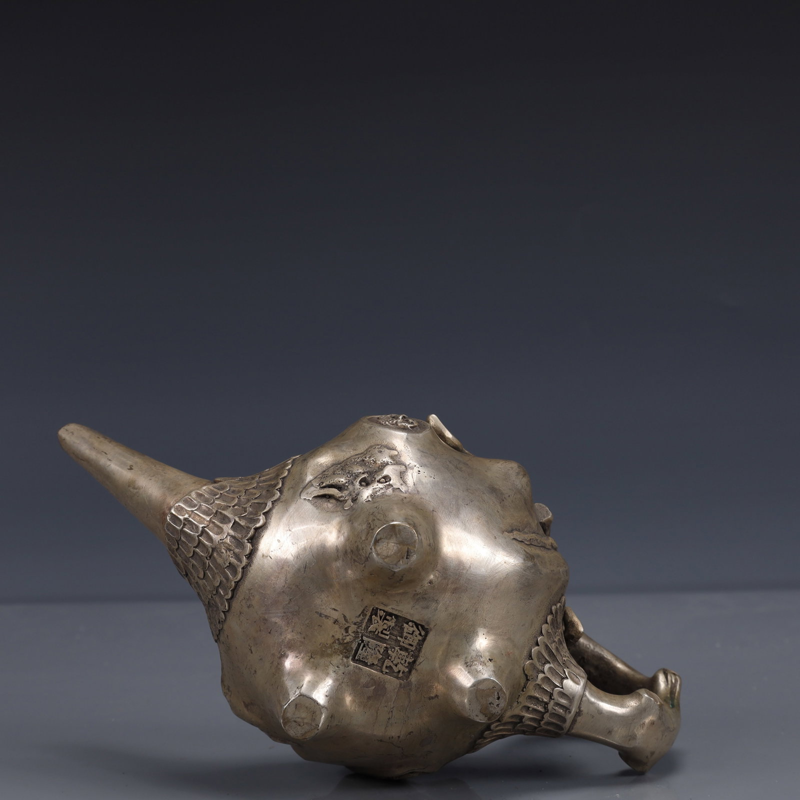 An Exquisite Silver-Plated Bronze Mouse Pattern Ewer - 13
