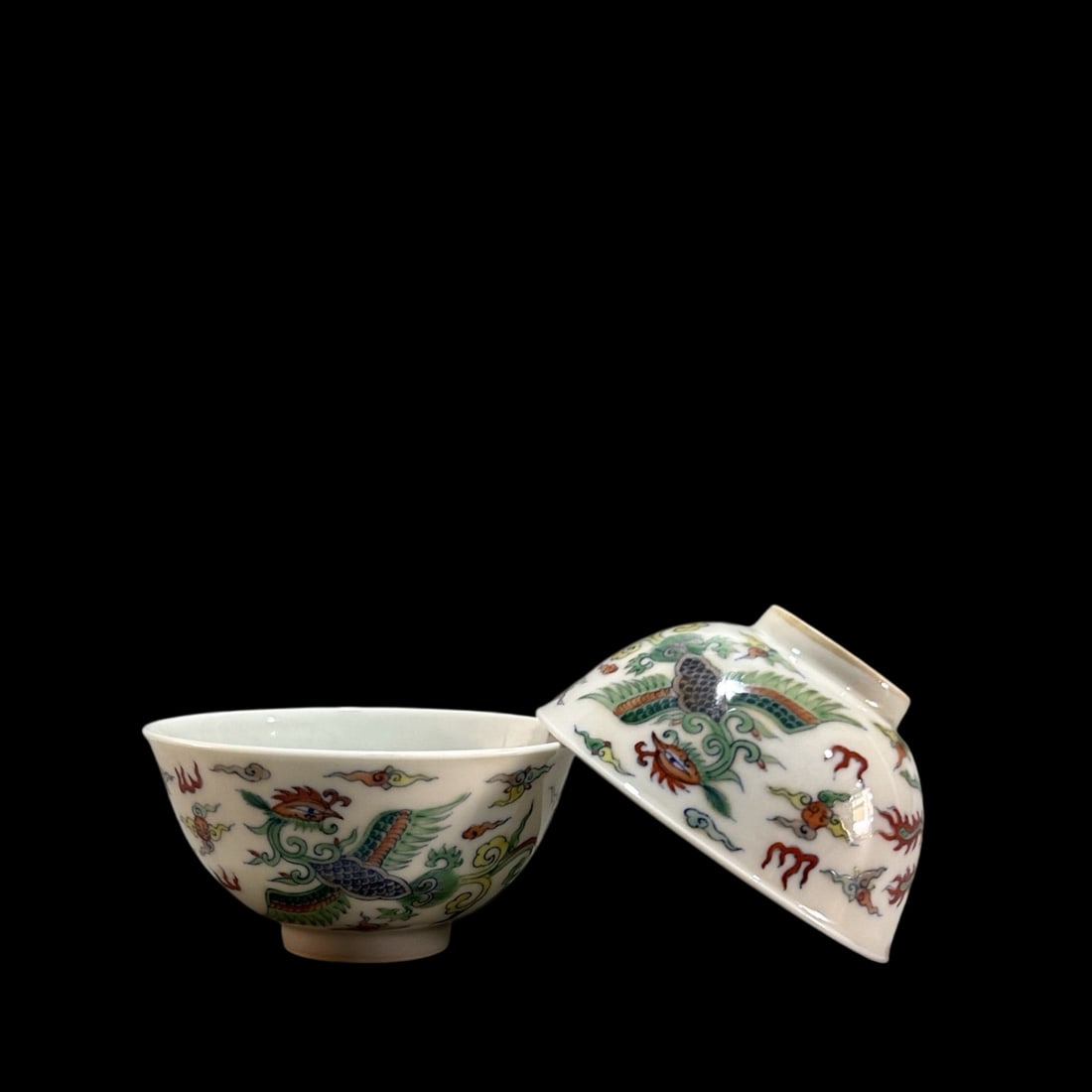 A Pair of Exquisite Doucai Auspicious Cloud and Phoenix Pattern Cups (1 of 7)