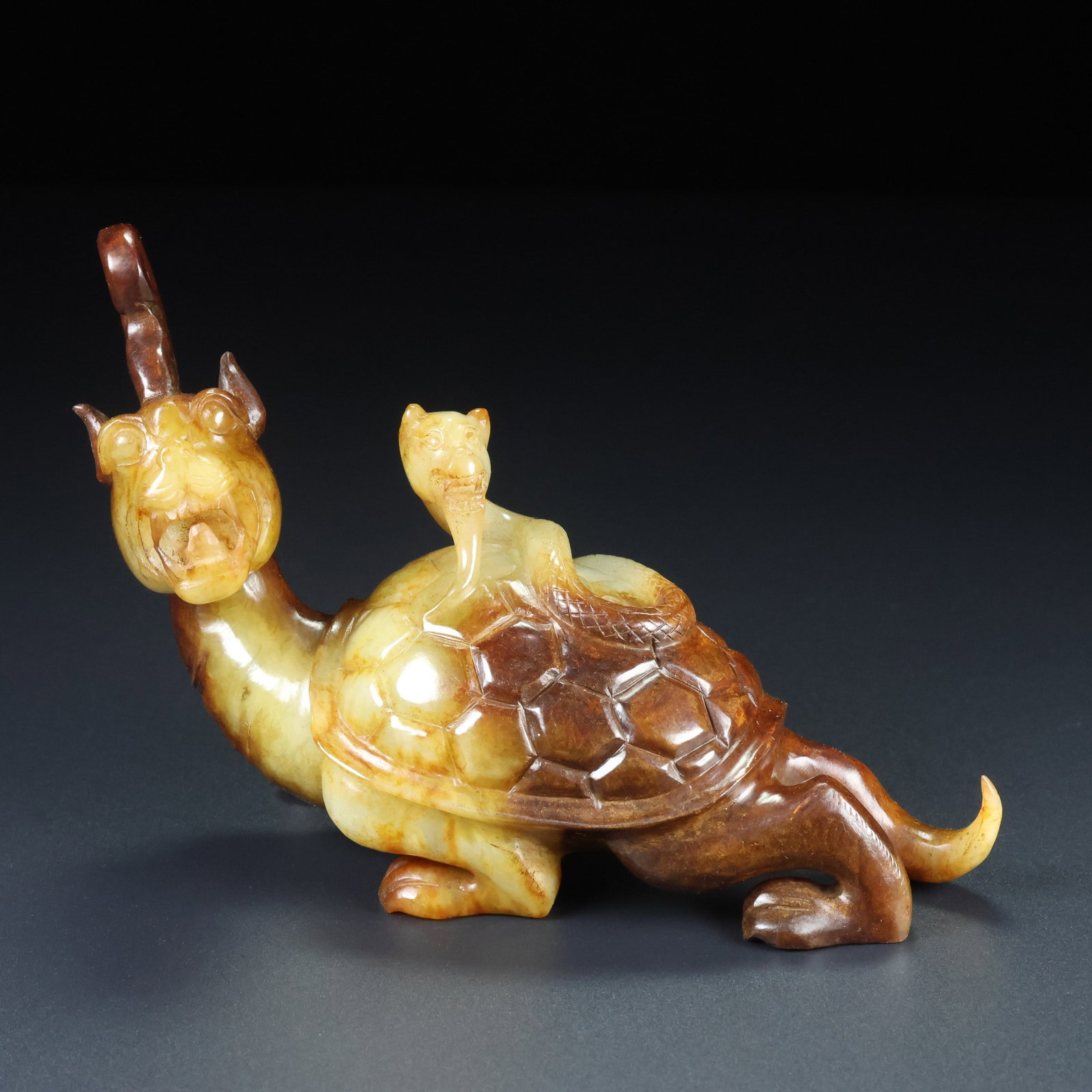 An Exquisite White Jade Snake Pattern Turtle Ornament - 2