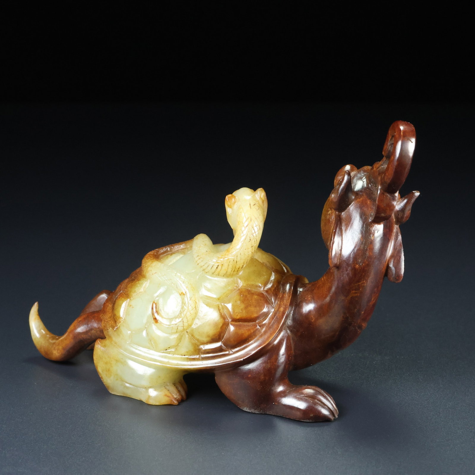 An Exquisite White Jade Snake Pattern Turtle Ornament - 6