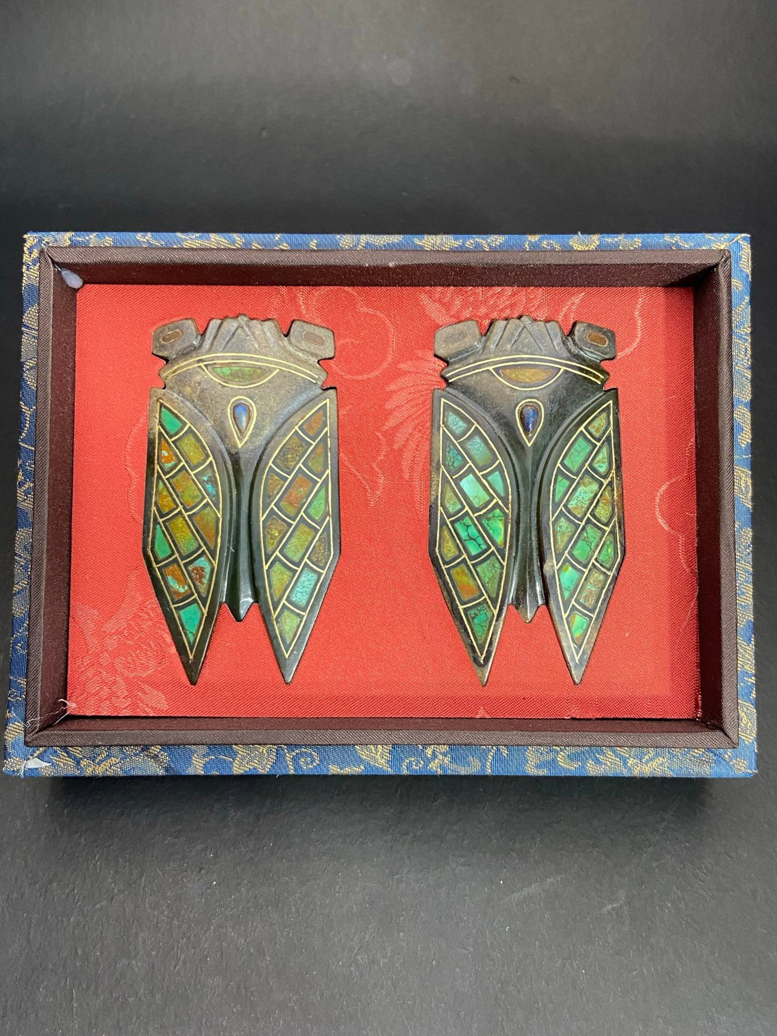 A Pair of Exquisite White Jade Inlaid Turquoise Cicada Pendant,Inlaid Lapis Lazulis: A Pair of Exquisite White Jade Inlaid Turquoise Cicada Pendant,Inlaid Lapis Lazulis,Qing Dynasty,China,Size:3.2inx1.7inx0.4in,Weight:100g