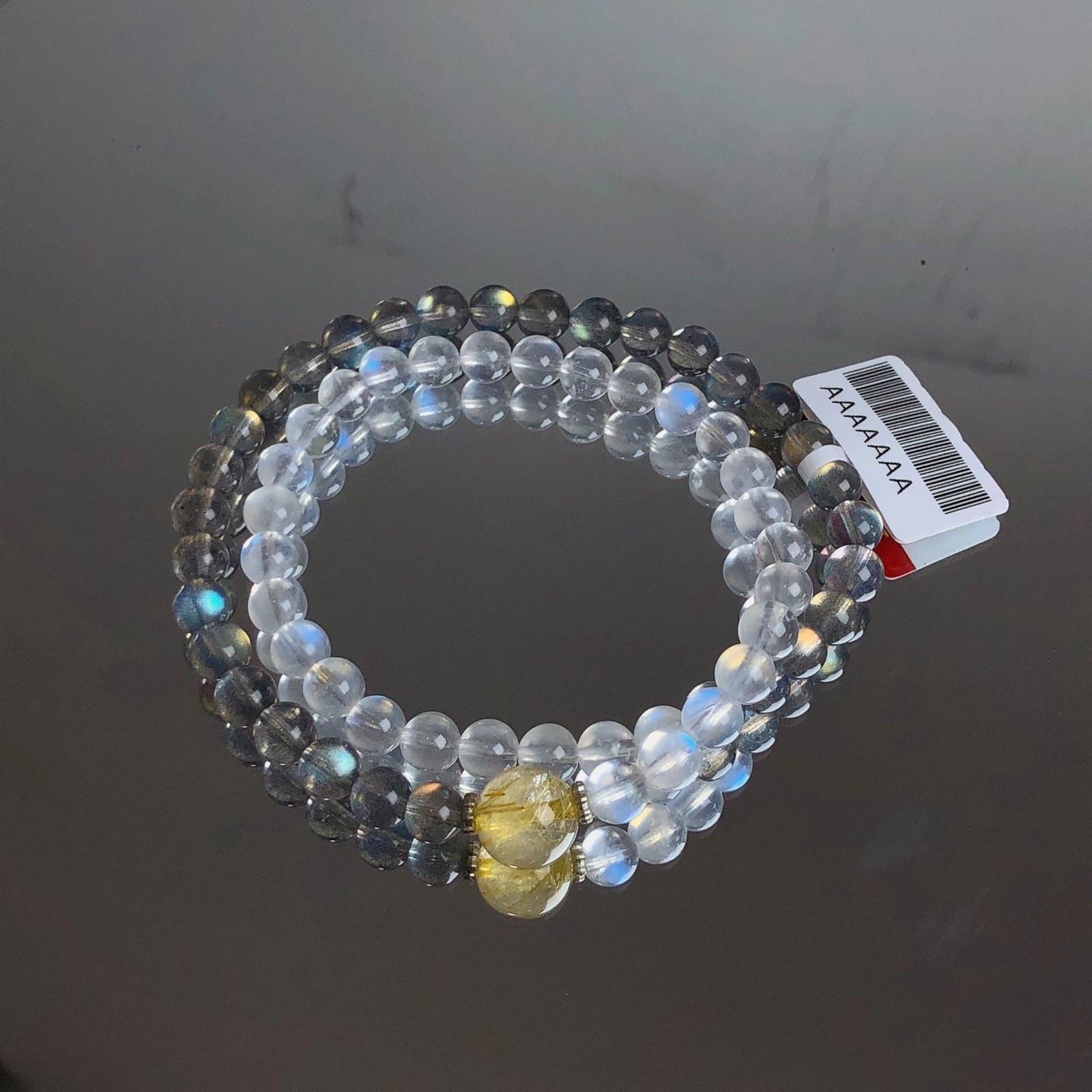 An Exquisite Crystal Bracelet - 2