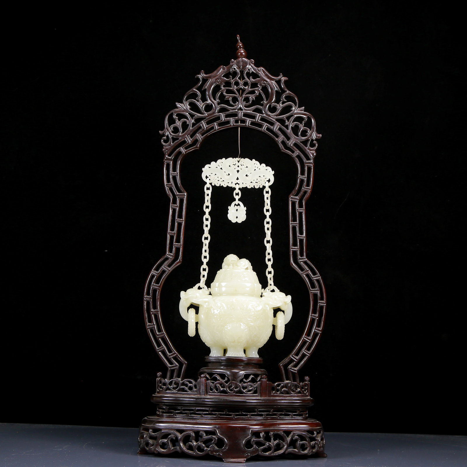 A Rare White Jade Dragon Pattern Double-Ears and Tripod Censer: A Rare White Jade Dragon Pattern Double-Ears and Tripod Censer,Qing Dynasty, China,Size:7.5inx3.1inx13.4in,Weight:1560g 白玉龙纹双耳三足吊挂