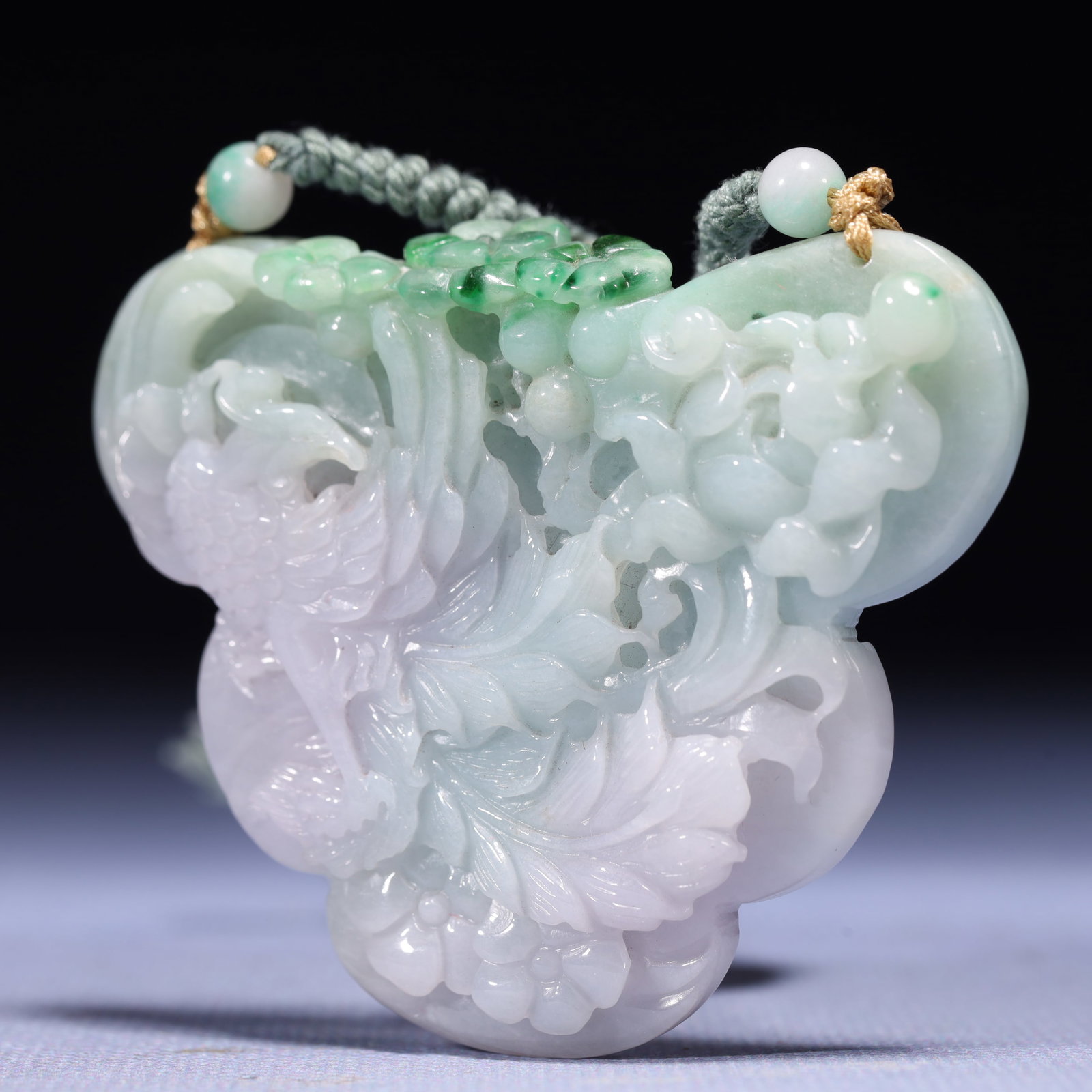 An Exquisite Jadeite Phoenix Pattern Pendant - 2