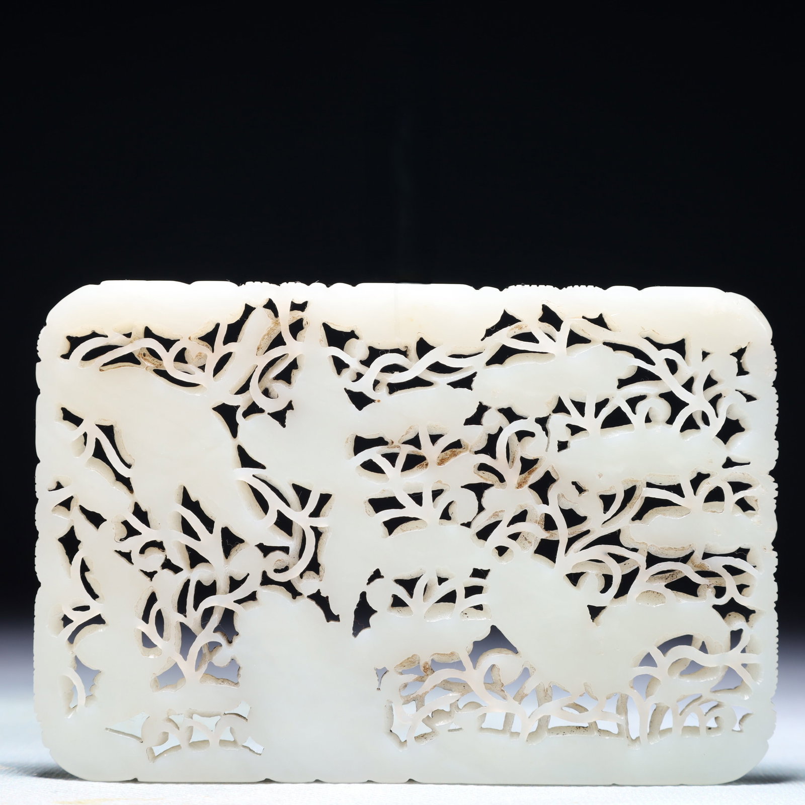 An Exquisite White Jade Crane Pattern Pendant - 6