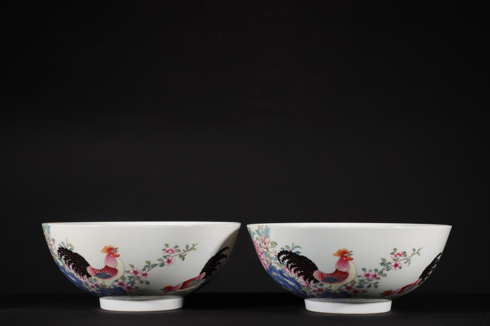 A Pair of Exquisite Famille-Rose Flower and Rooster Pattern Bowls: A Pair of Exquisite Famille-Rose Flower and Rooster Pattern Bowls,Qing Dynasty,China,Yongzheng Six-character Mark,Size:3.1inx7.5in