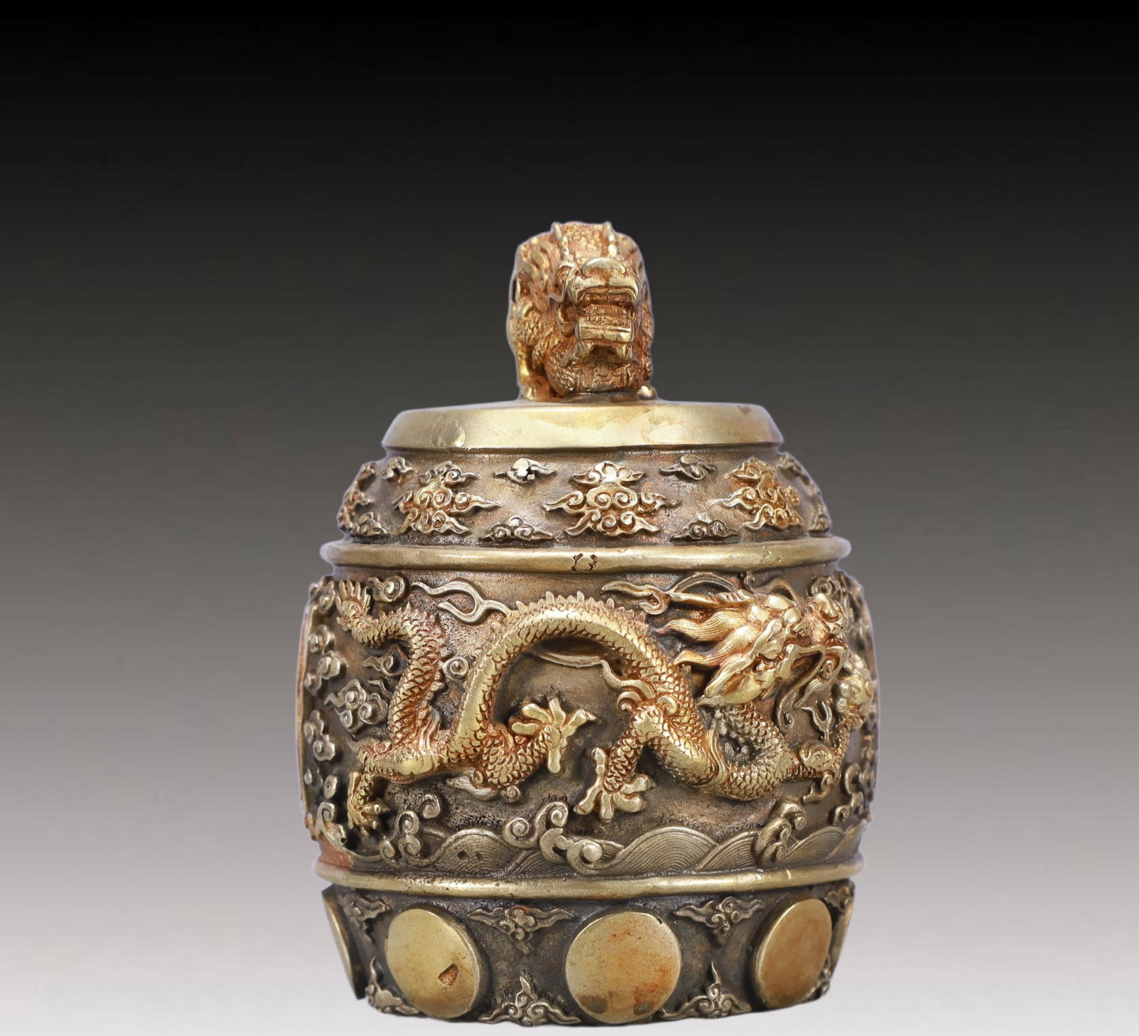 A Rare Gilt Silver Dragon Pattern Chime - 2