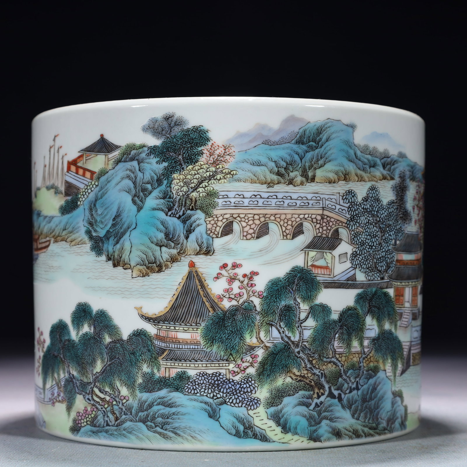 An Exquisite Enamel Landscape Pattern Brush Pot: An Exquisite Enamel Landscape Pattern Brush Pot,Qing Dynasty,China,Yongzheng Six-character Mark,Size:6.9inx5.3in,Weight:2100g 珐琅彩山水纹笔筒,中&
