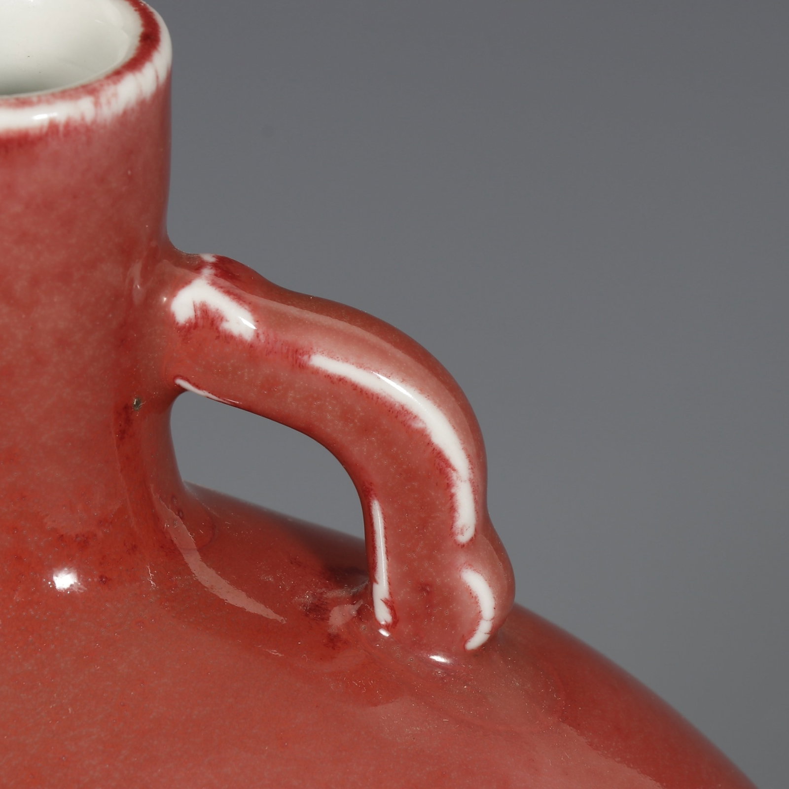 An Exquisite Ruby red-Glazed Double-Ears Vase - 7