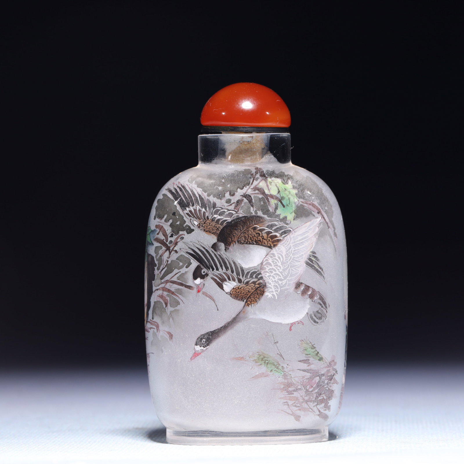 An Exquisite Crystal Crane Pattern Snuff Bottle: An Exquisite Crystal Crane Pattern Snuff Bottle,Qing Dynasty,China,Size:2inx0.8inx3.3in,Weight:63g 水晶鹤纹鼻烟壶,中国清代