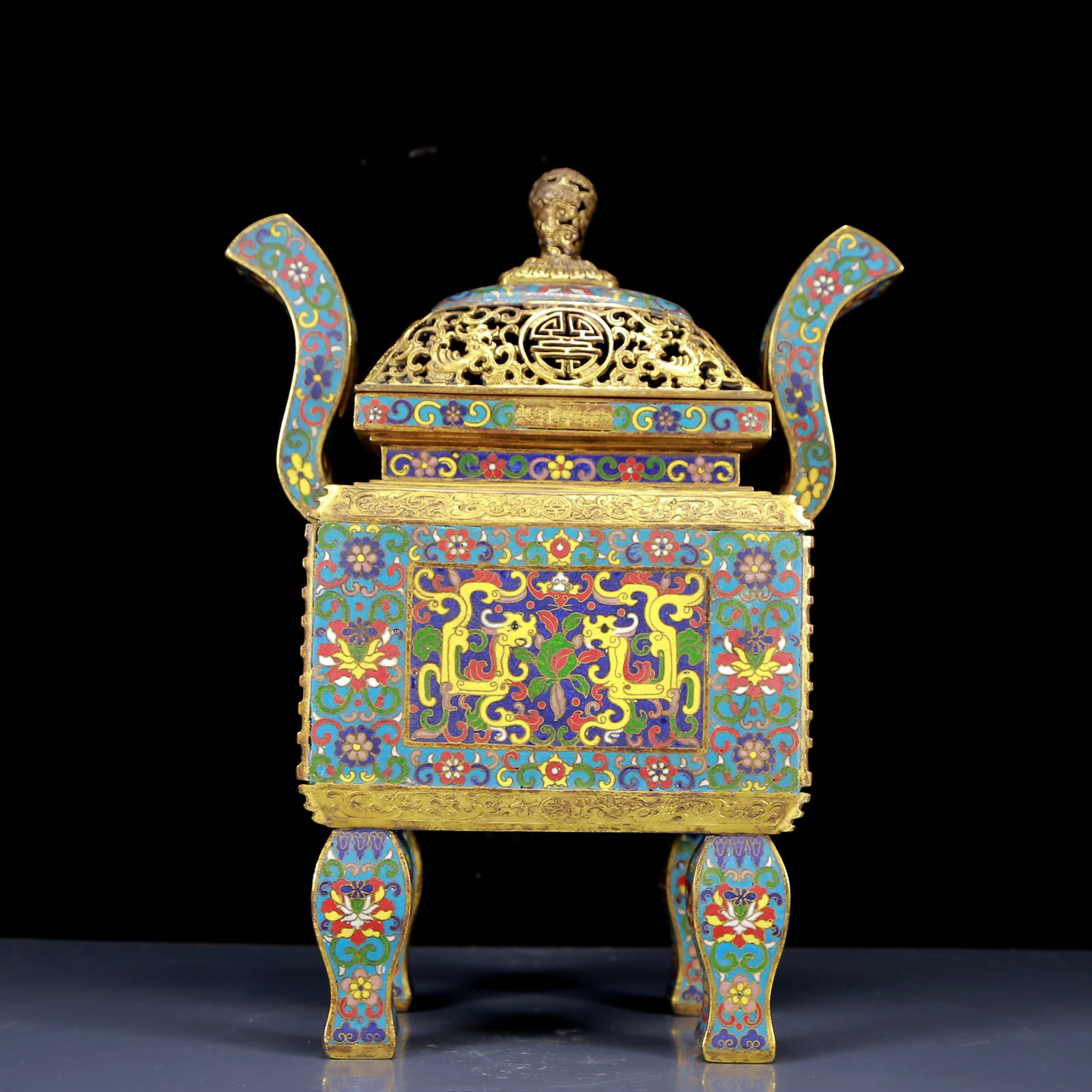 A Rare Cloisonne Lotus and Dragon Pattern Double-Ears Censer: A Rare Cloisonne Lotus and Dragon Pattern Double-Ears Censer,Qing Dynasty, China,Qianlong Six-character Mark,Size:11.4inx6.7inx15in,Weight:4500g 景泰蓝缠枝莲龙