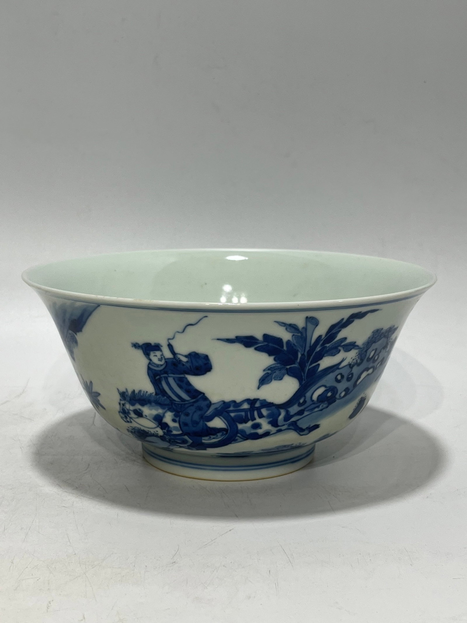 An Exquisite Blue and White Character and Story Pattern Bowl: An Exquisite Blue and White Character and Story Pattern Bowl,Ming Dynasty,China,Jiajing Six-character Mark,Size:7.9in 青花人物故事纹碗,中国&