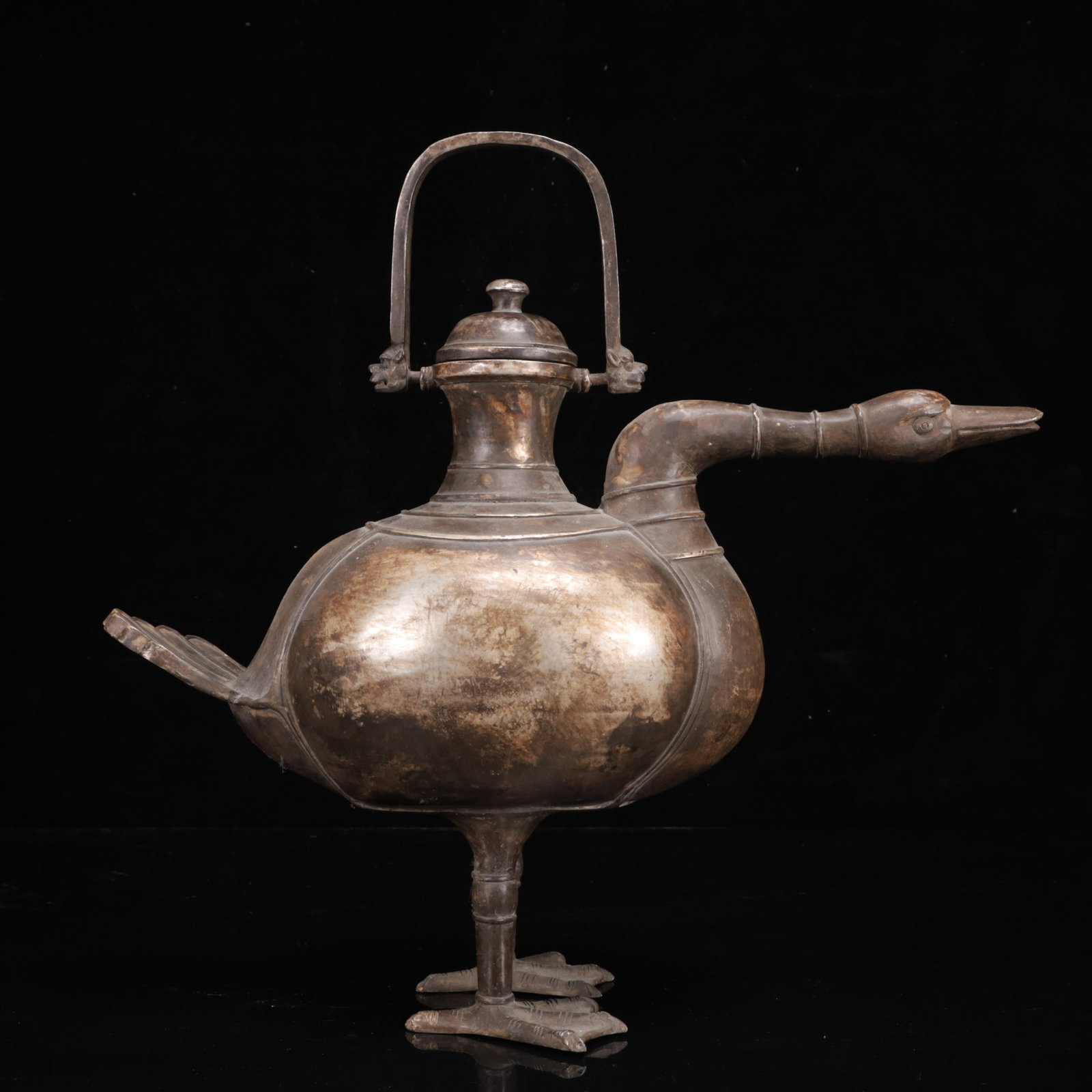 An Exquisite Silver-Plated Bronze Crane-Shaped Ewer: An Exquisite Silver-Plated Bronze Crane-Shaped Ewer,Qing Dynasty,China,Qianlong Four-character Mark,Size:14.2inx6.3inx13.8in,Weight:2250g