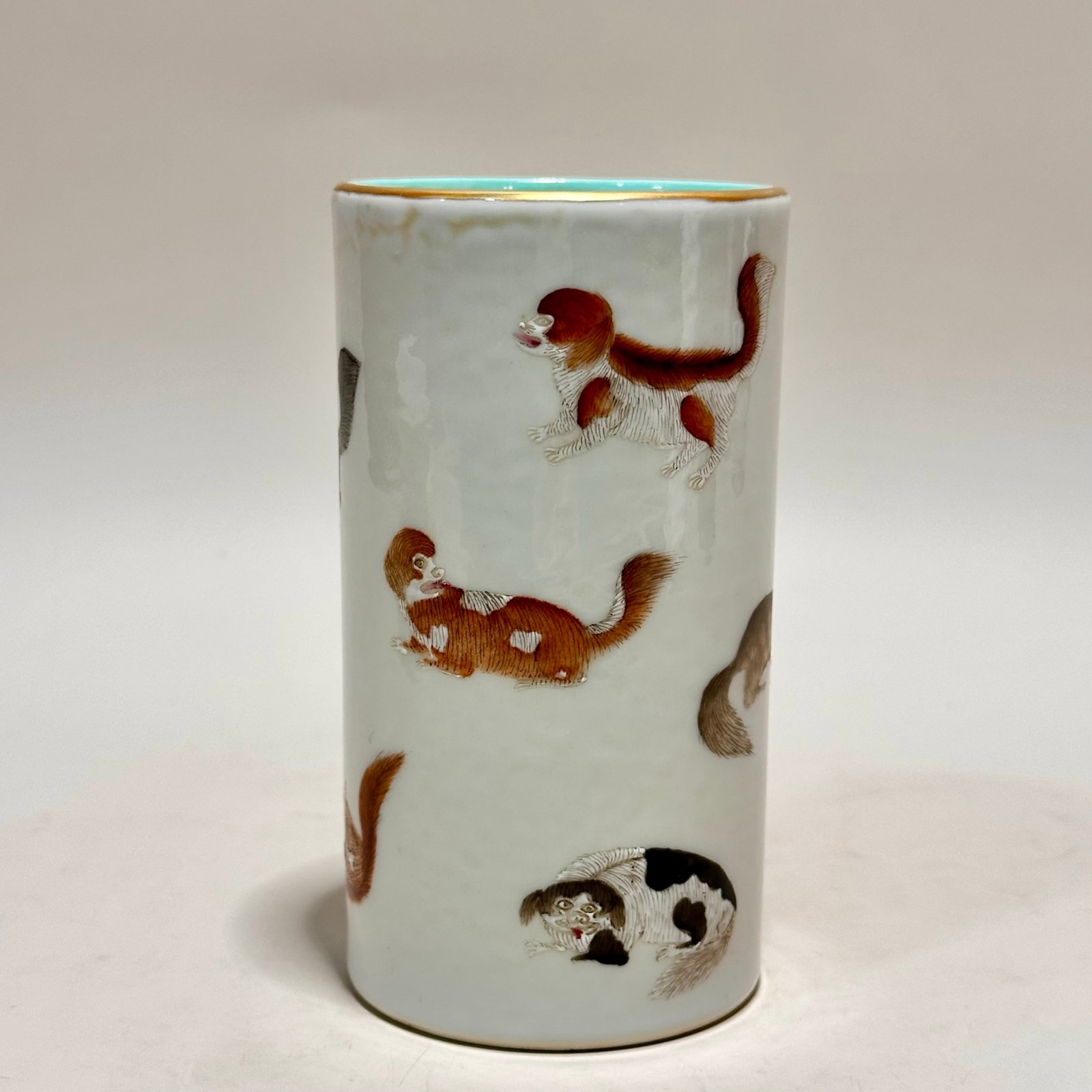 An Exquisite Famille-Rose Dog Pattern Brush Pot: An Exquisite Famille-Rose Dog Pattern Brush Pot,Qing Dynasty,China,Daoguang Six-character Mark,Size:4.3inx2.6in 粉彩犬纹笔筒,中国清代,๮