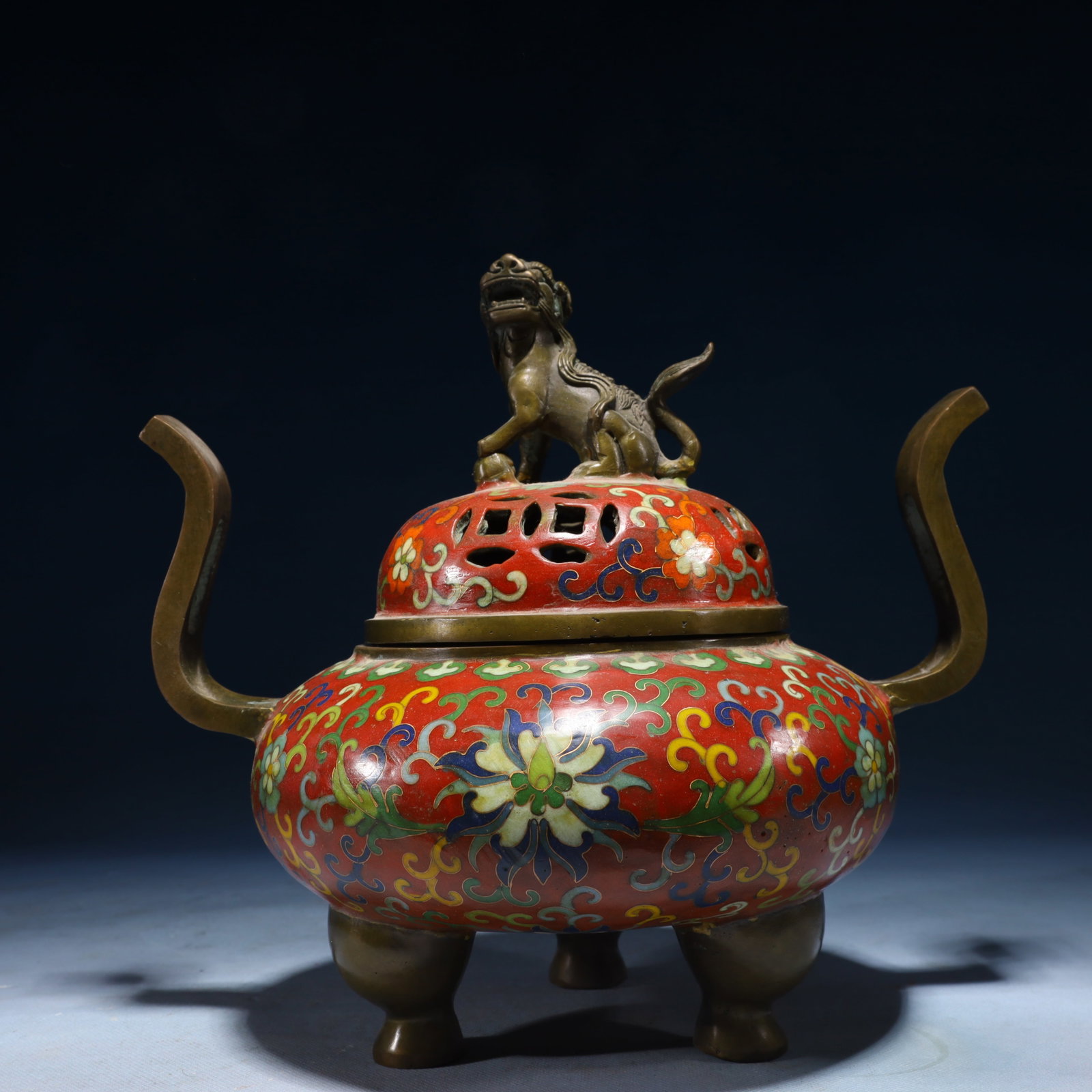An Exquisite Cloisonne Lotus and Beast Pattern Double-Ears and Tripod Censer: An Exquisite Cloisonne Lotus and Beast Pattern Double-Ears and Tripod Censer,Qing Dynasty,China,Size:10.6inx7.9inx9.8in,Weight:4100g 景泰蓝缠枝莲兽纹