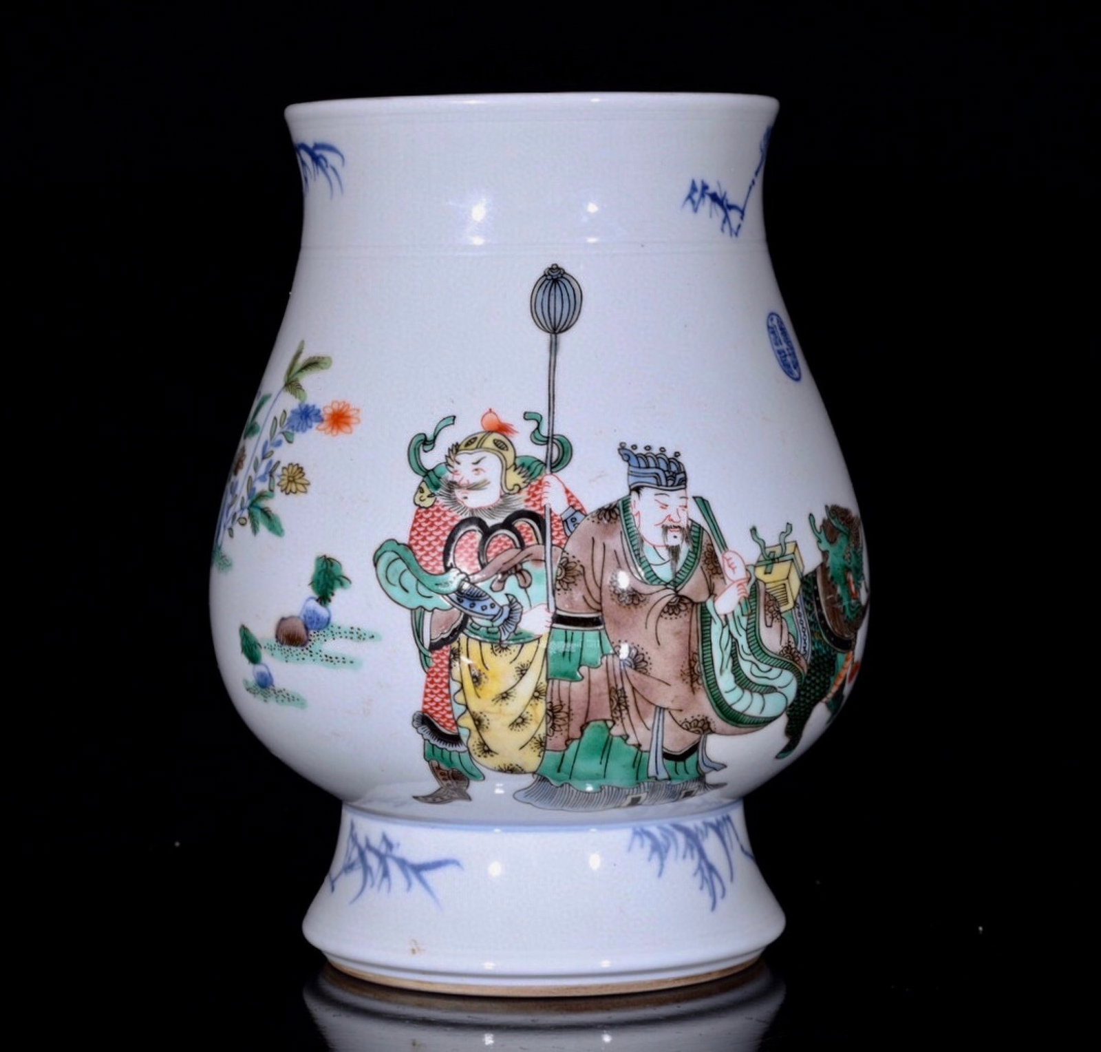 An Exquisite Doucai Character and Story Pattern Incense Tube: An Exquisite Doucai Character and Story Pattern Incense Tube,Qing Dynasty,China,Kangxi Six-character Mark,Size:8.3inx6.7in 斗彩人物故事纹筒,中