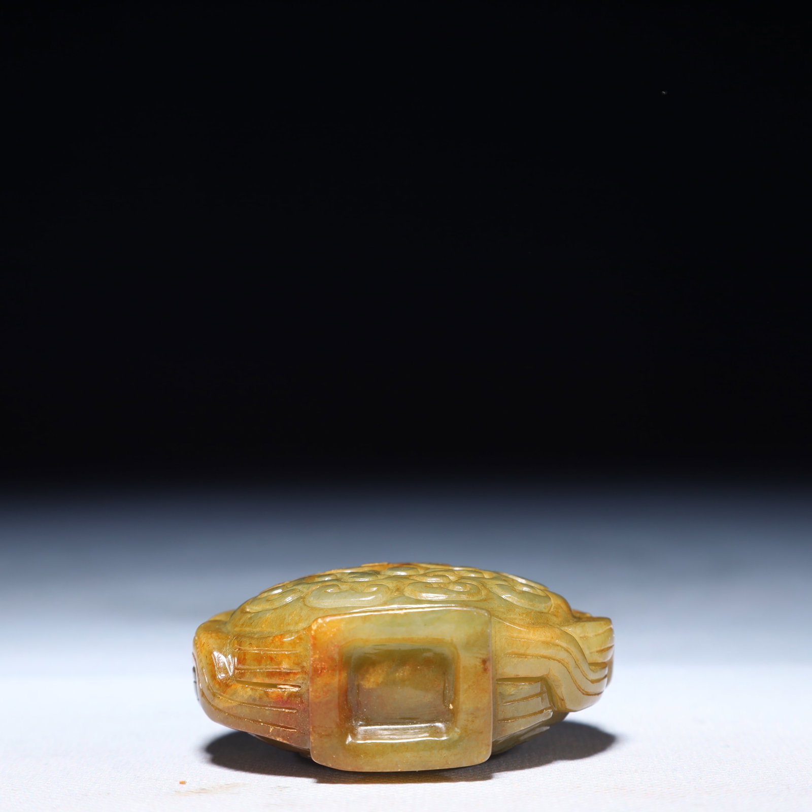 An Exquisite Green Jade Auspicious Cloud Pattern Snuff Bottle - 8